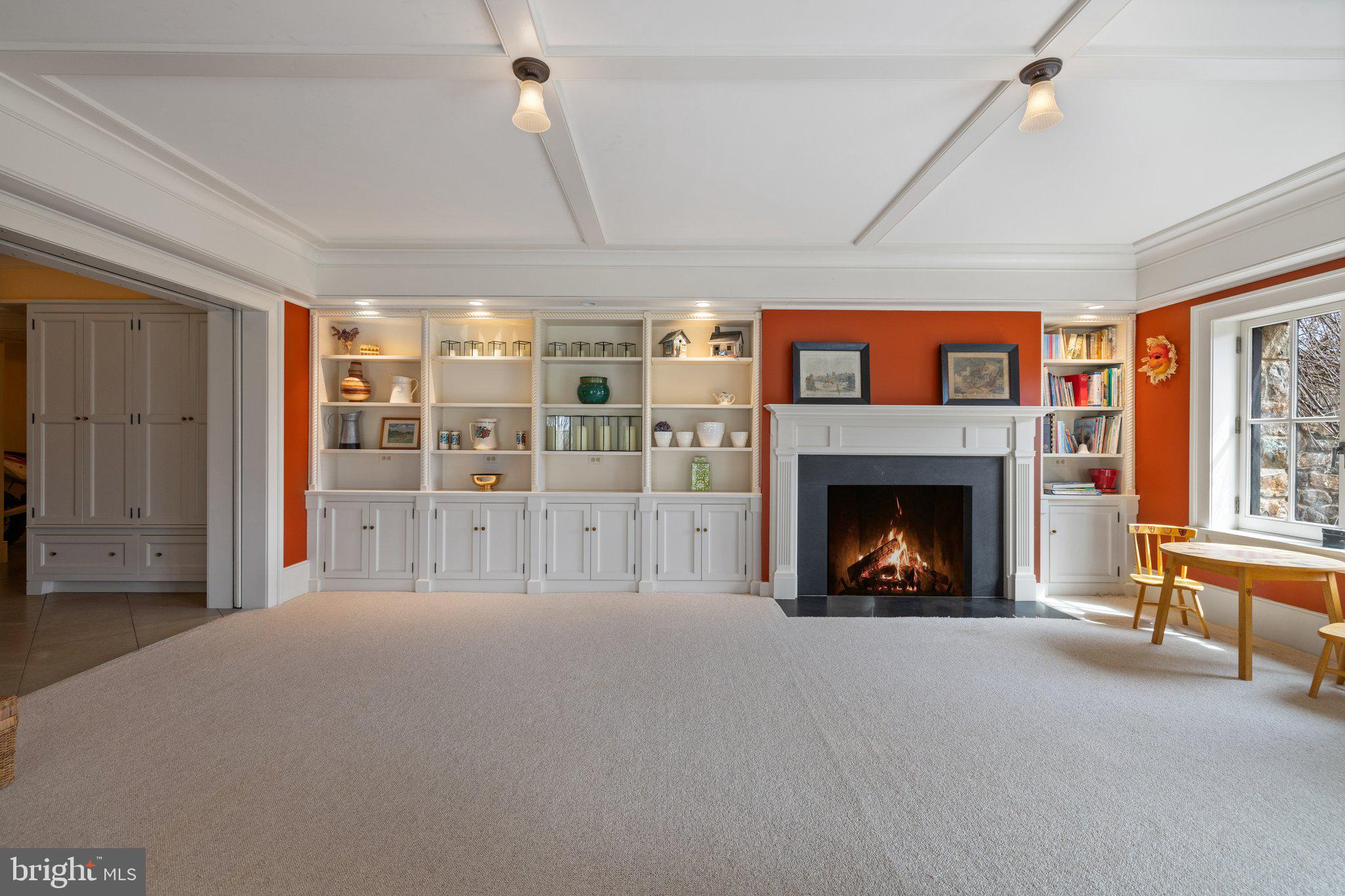 GREEN ACRES - Residential