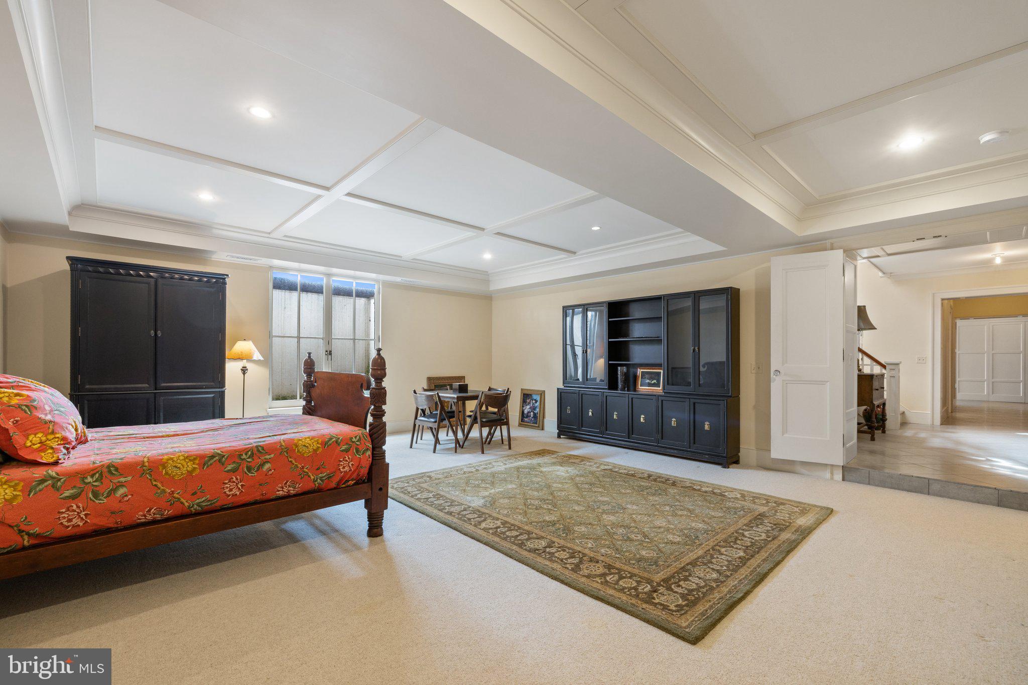 GREEN ACRES - Residential