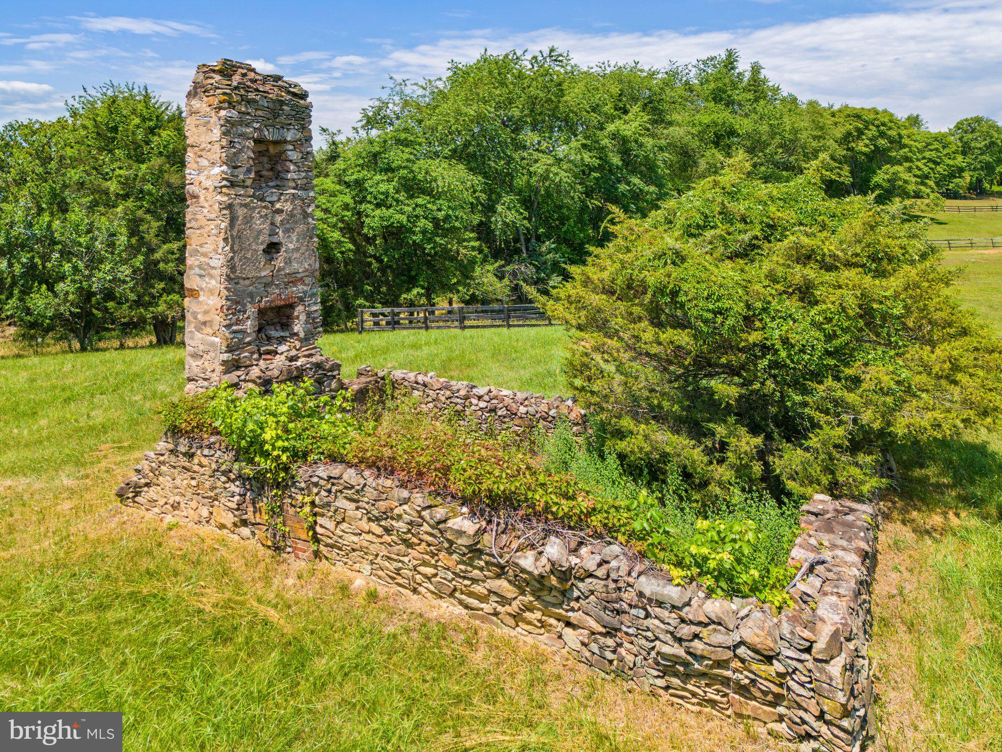 GREEN ACRES - Residential