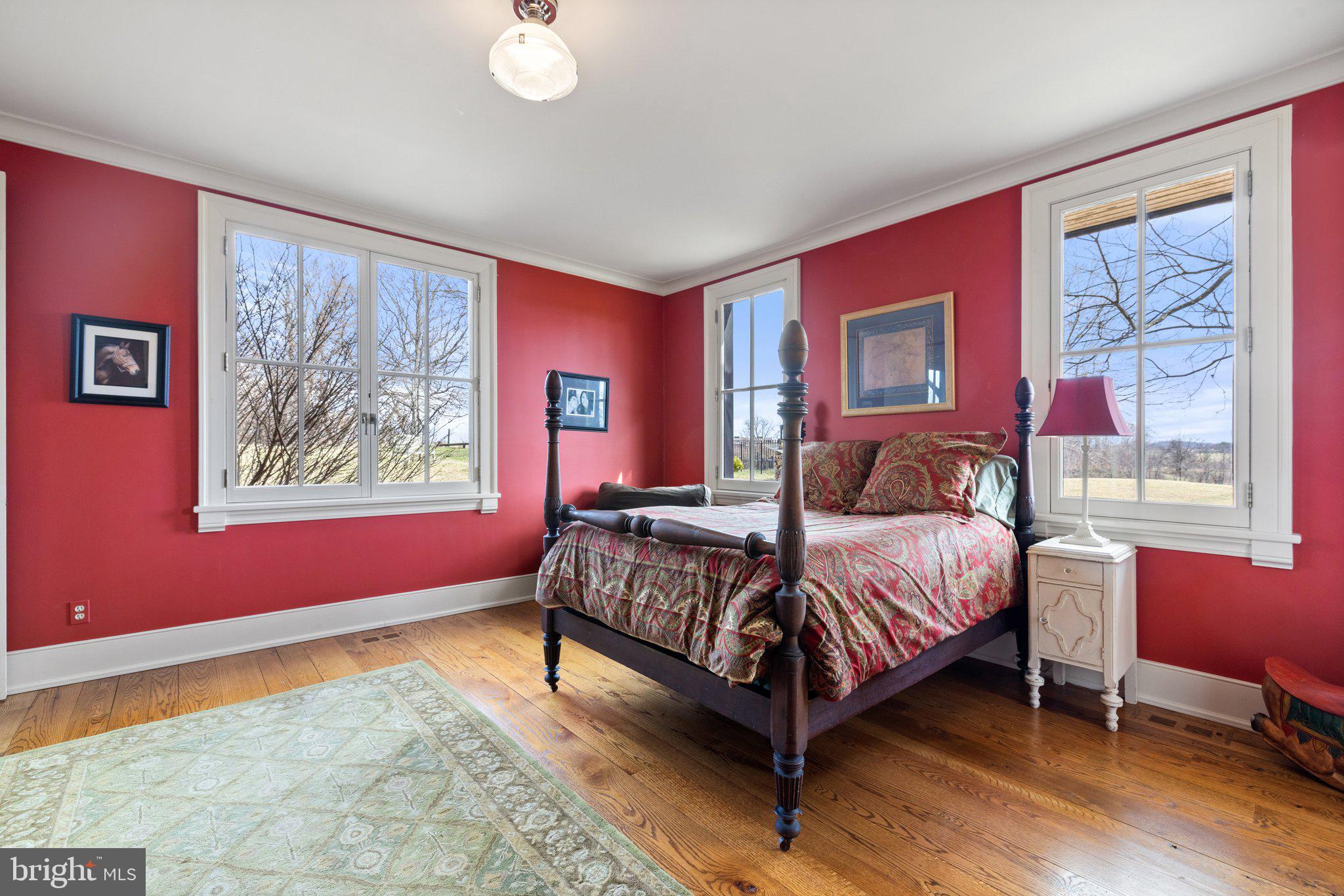 GREEN ACRES - Residential