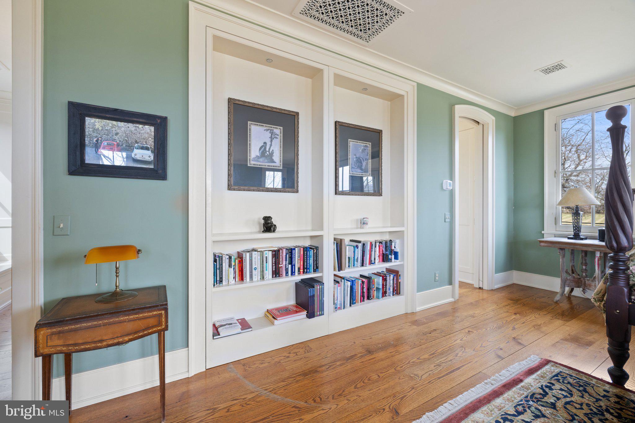 GREEN ACRES - Residential