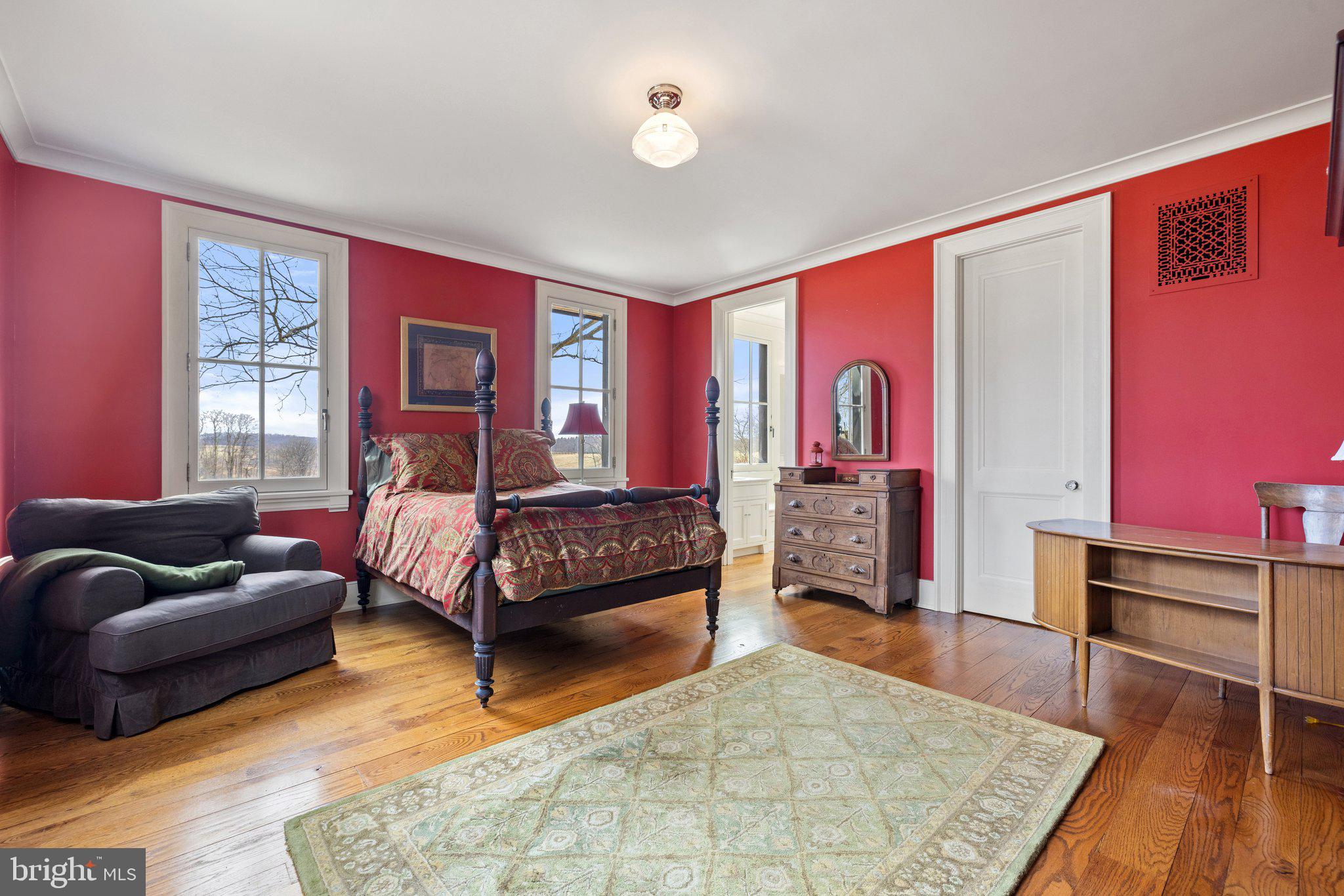 GREEN ACRES - Residential