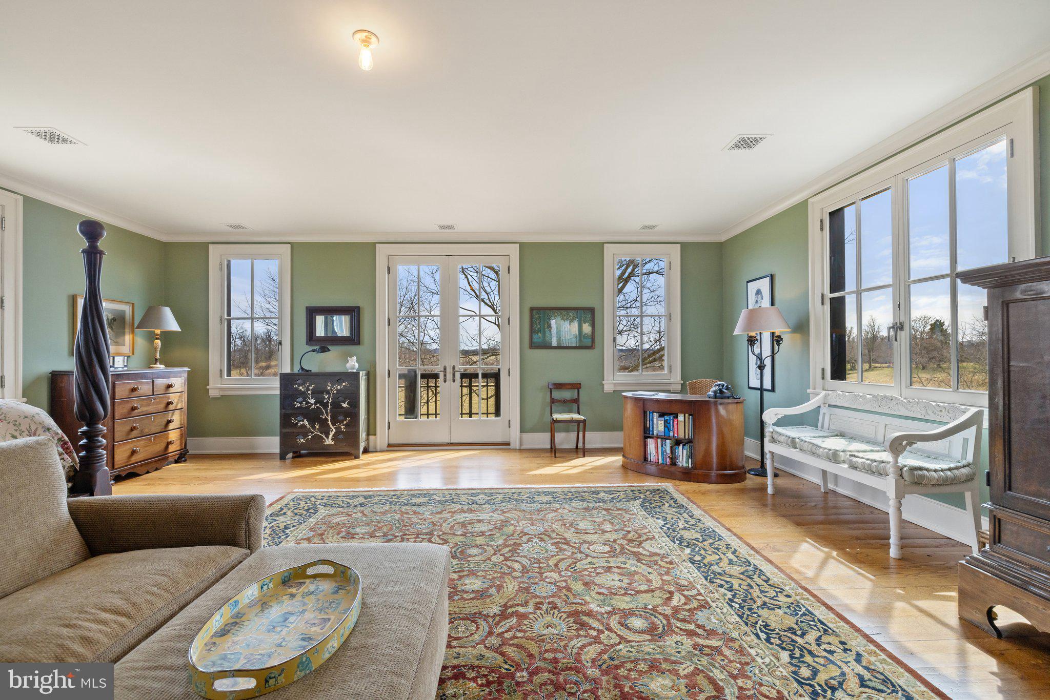 GREEN ACRES - Residential