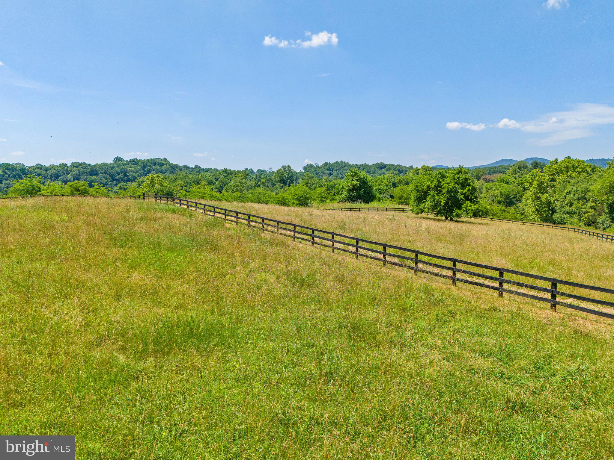 GREEN ACRES - Residential