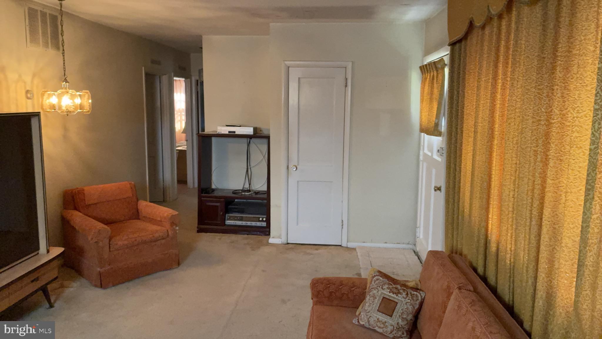 NOTTINGHAM VIL - Residential