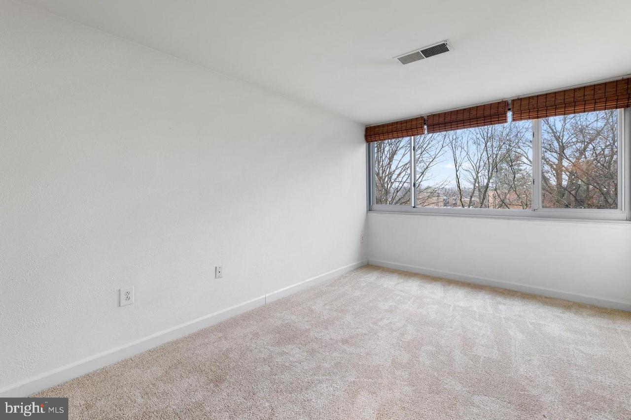 4420 BRIARWOOD CT, #44