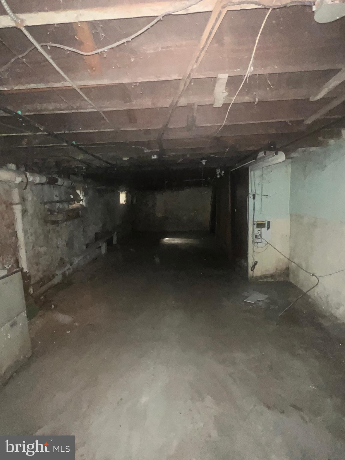 EAST FALLS - Residential