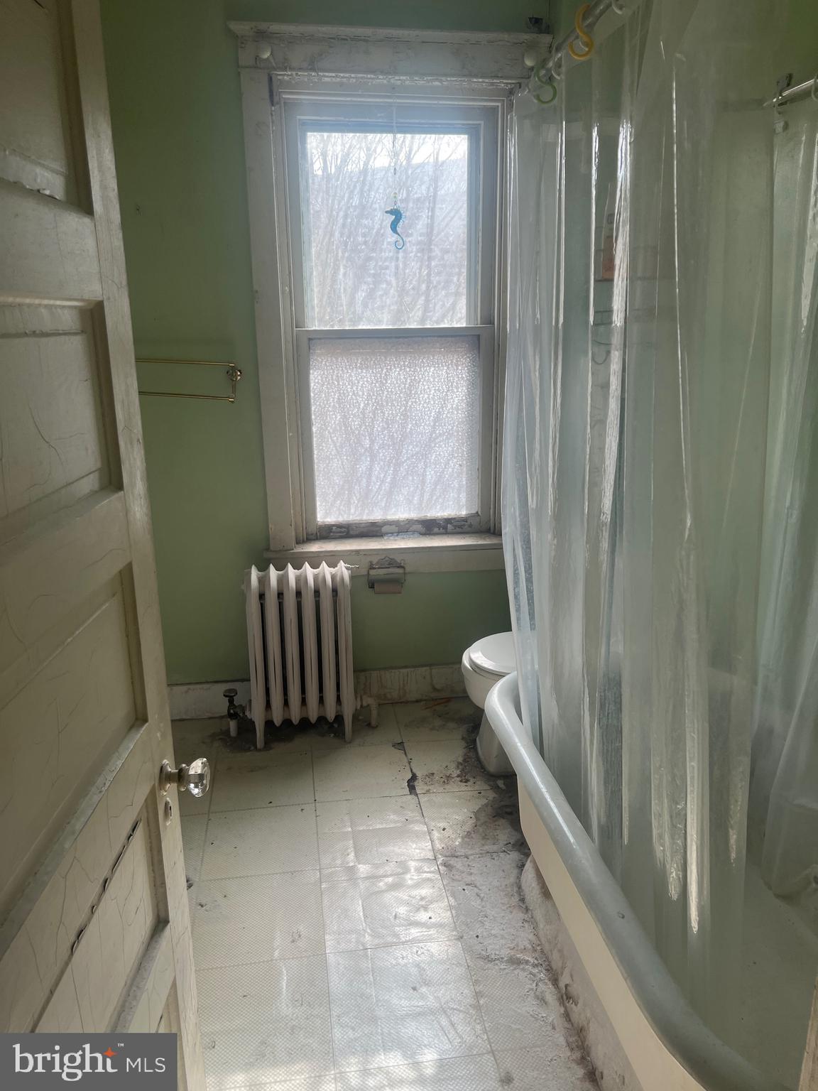 EAST FALLS - Residential