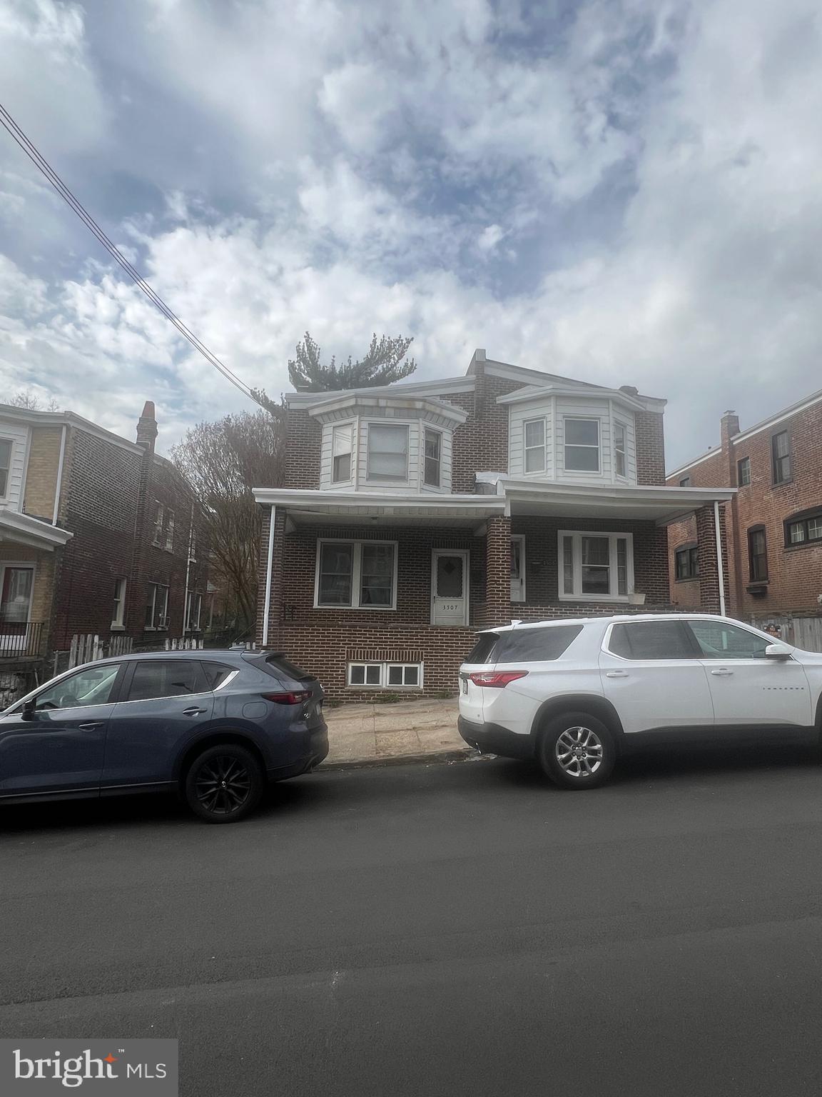 EAST FALLS - Residential