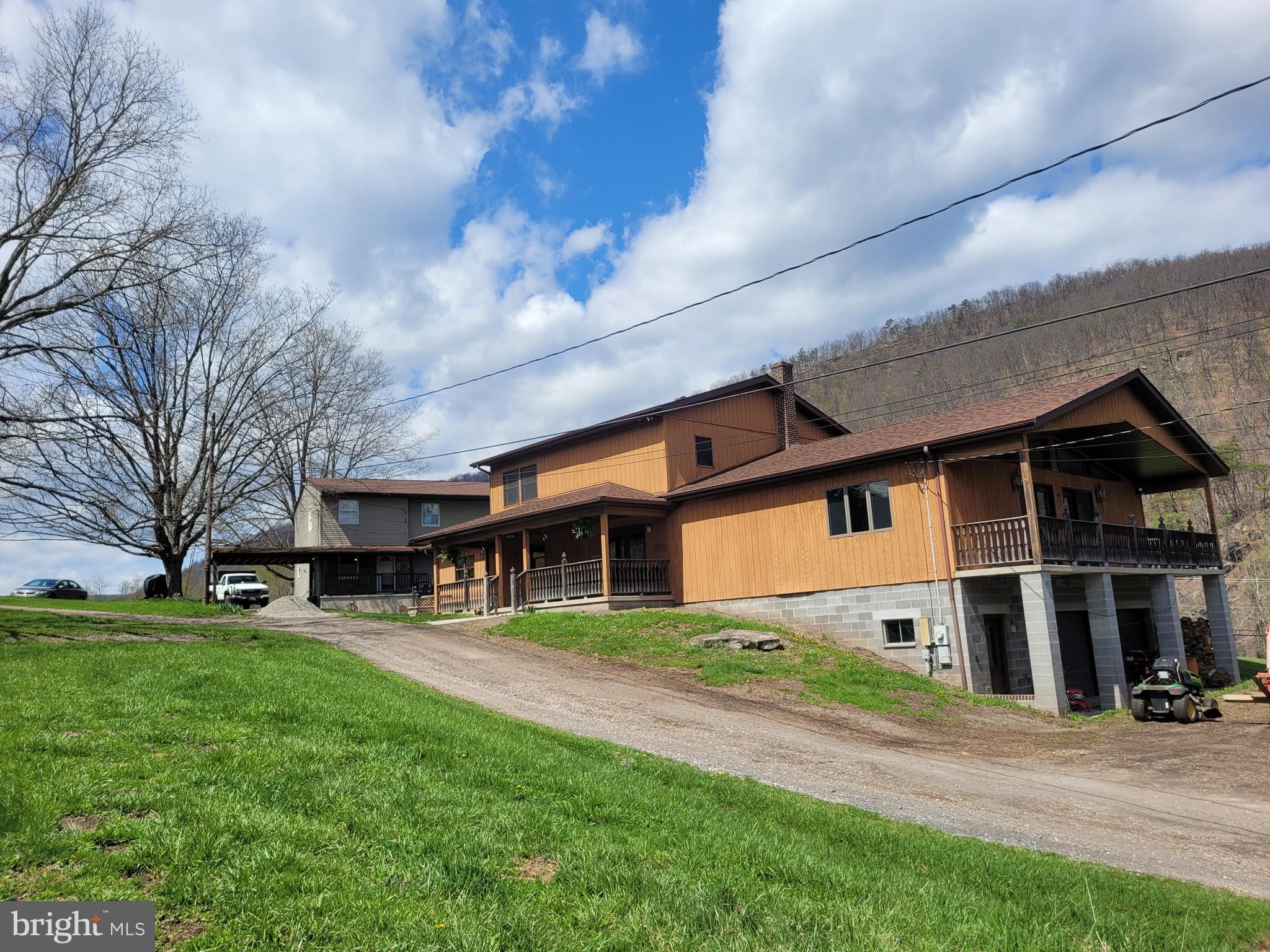 12623 WINDY RIDGE DRIVE