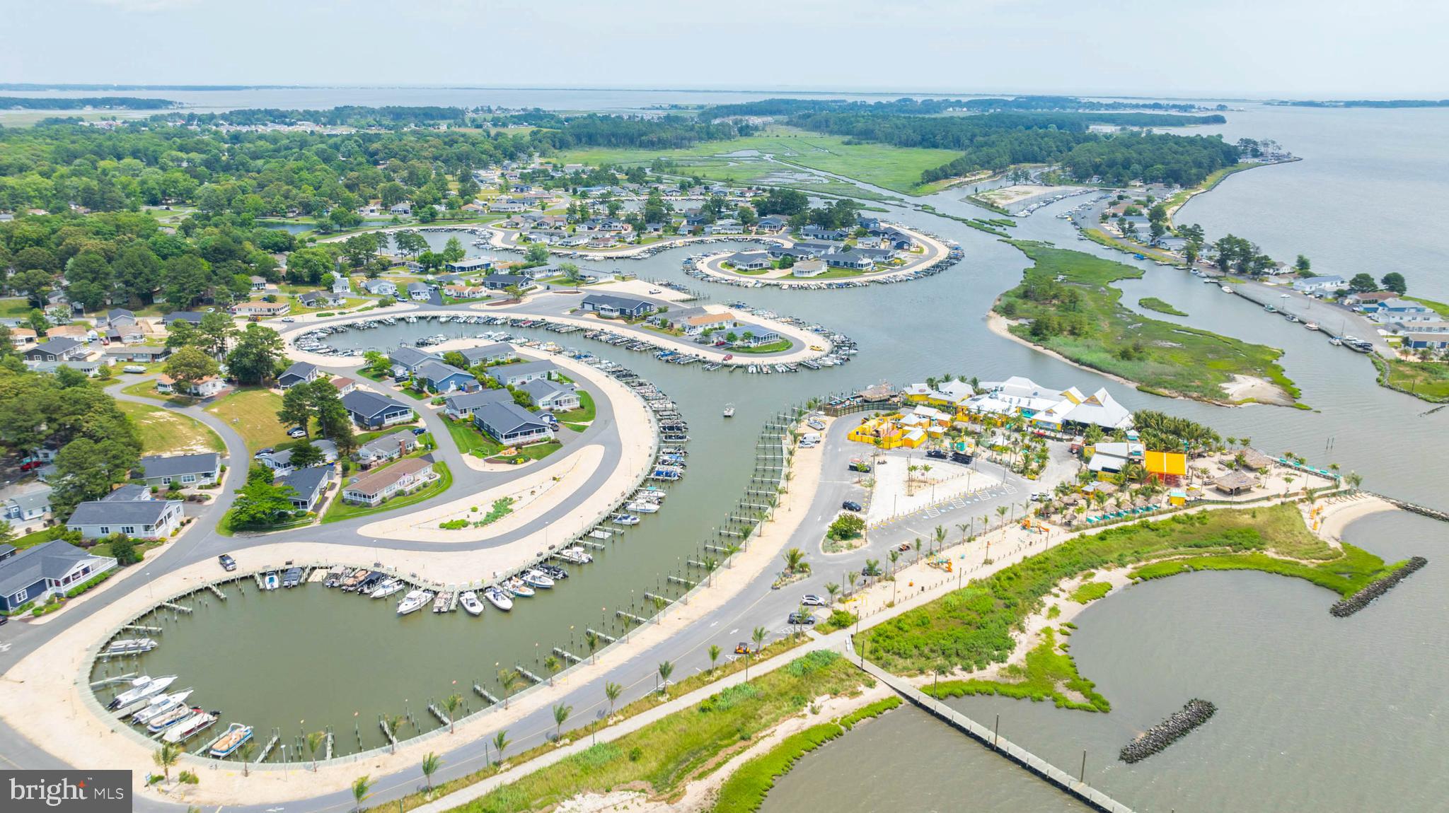 POTNETS BAYSIDE - Residential