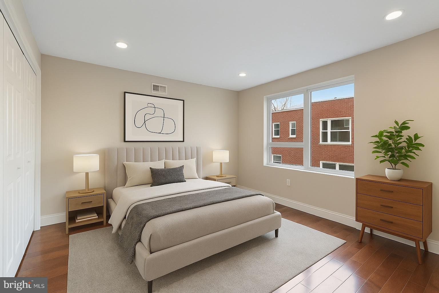 POINT BREEZE - Residential