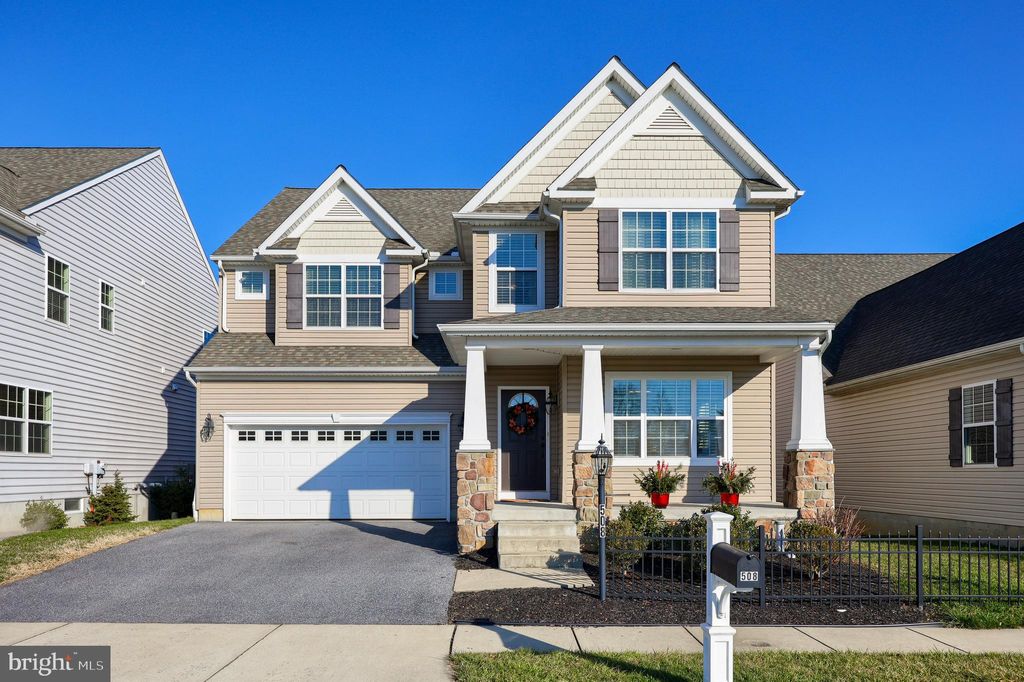 Photo of 508 Royer Drive, Lancaster, PA 17601 (MLS # PALA2045438)