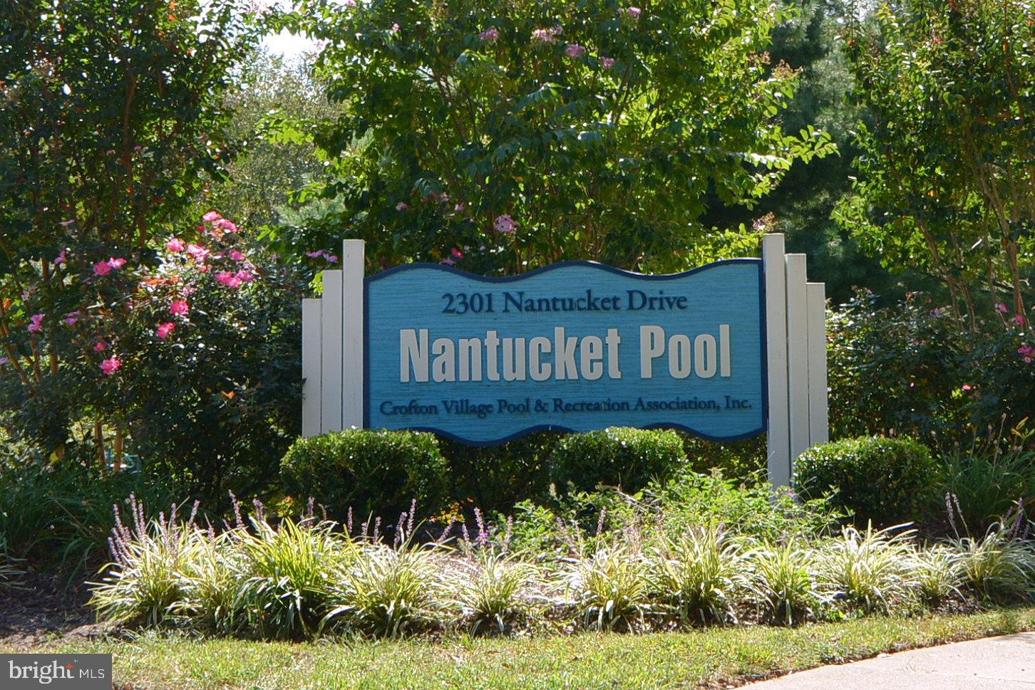 THE KNOLLS - Residential