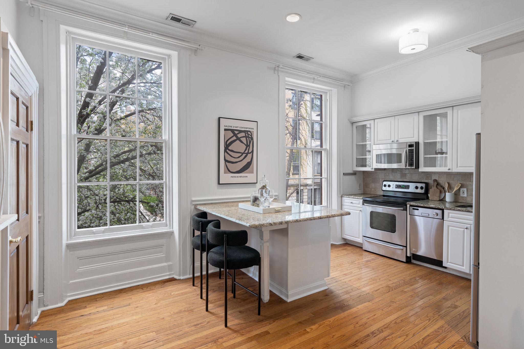 RITTENHOUSE SQUARE - Residential