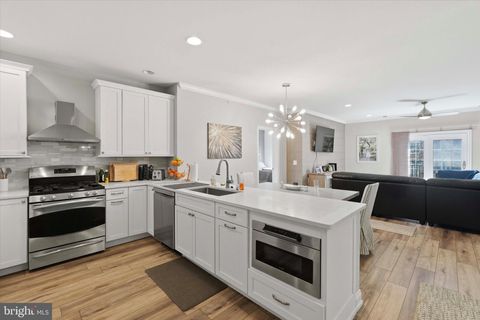 Photo of 800 Admirals Way #1847, PHILADELPHIA, PA 19146 (MLS # PAPH2607104)