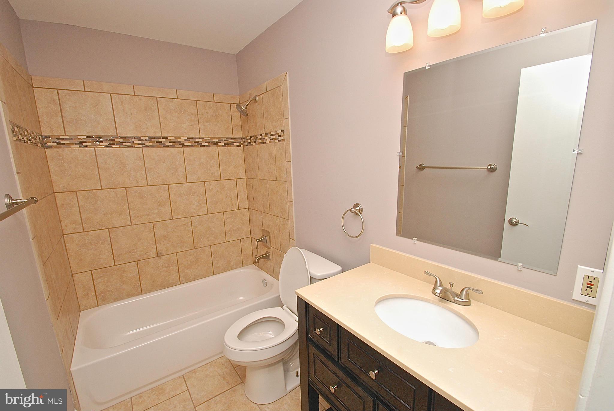 CANTON SQUARE - Residential