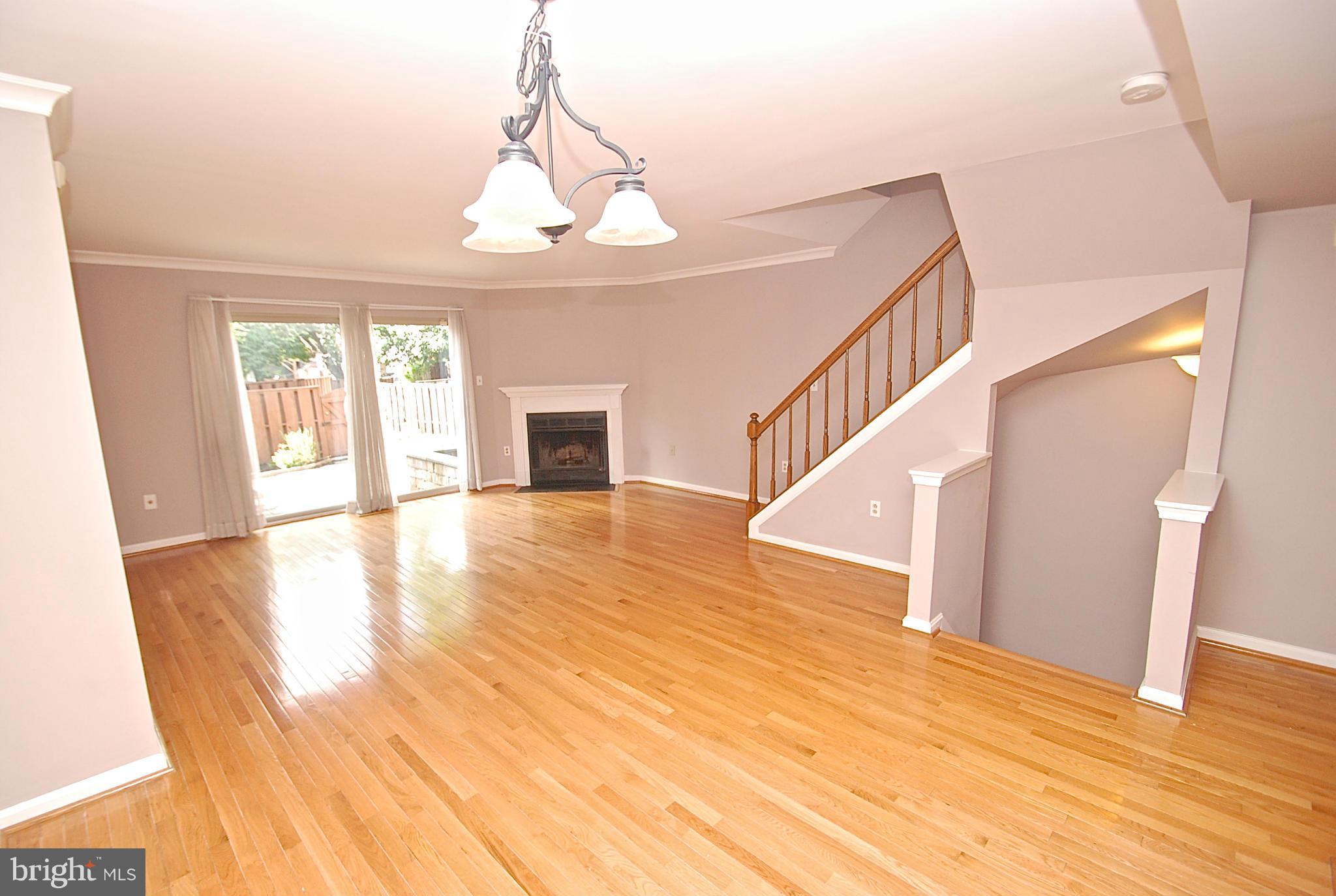 CANTON SQUARE - Residential