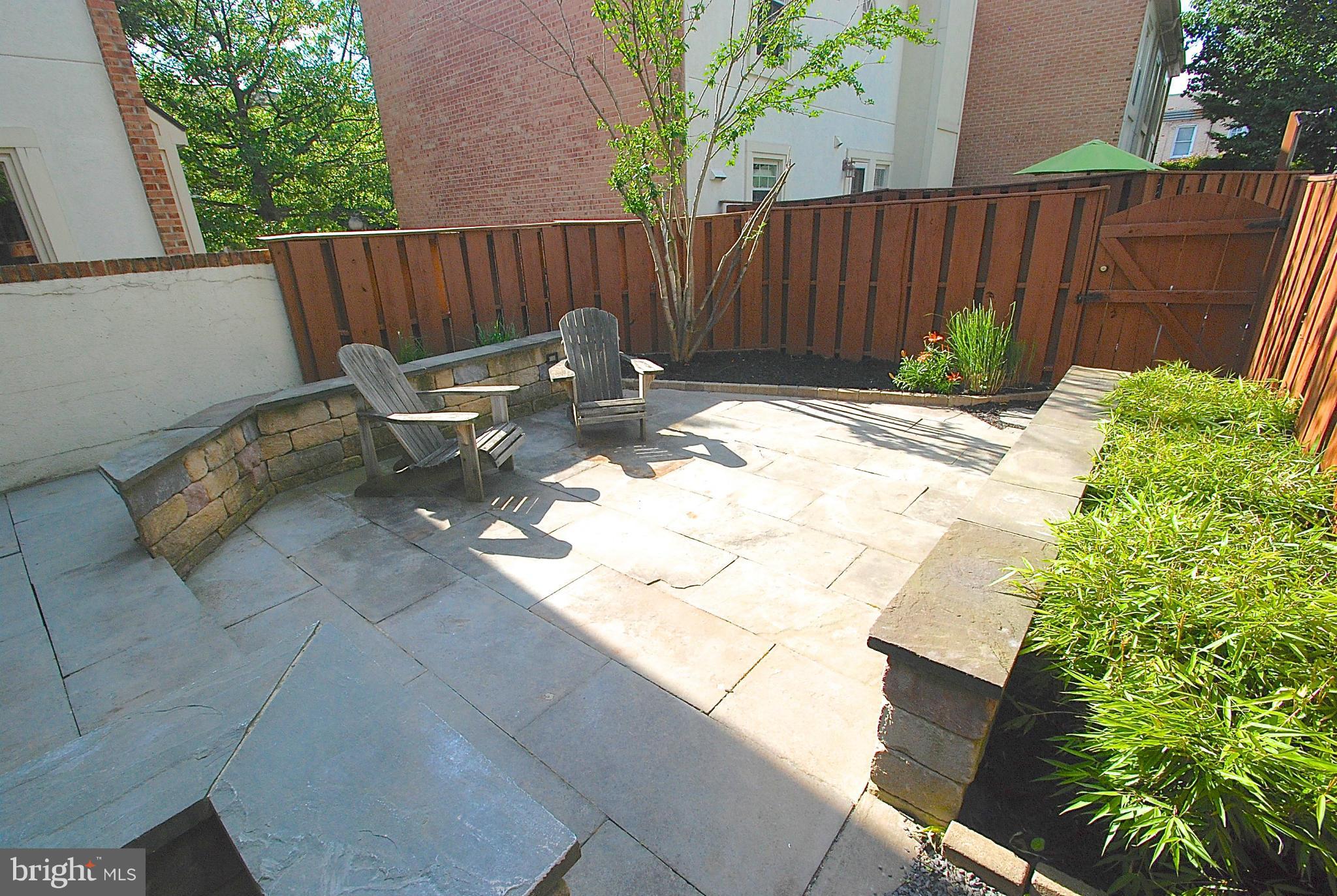 CANTON SQUARE - Residential