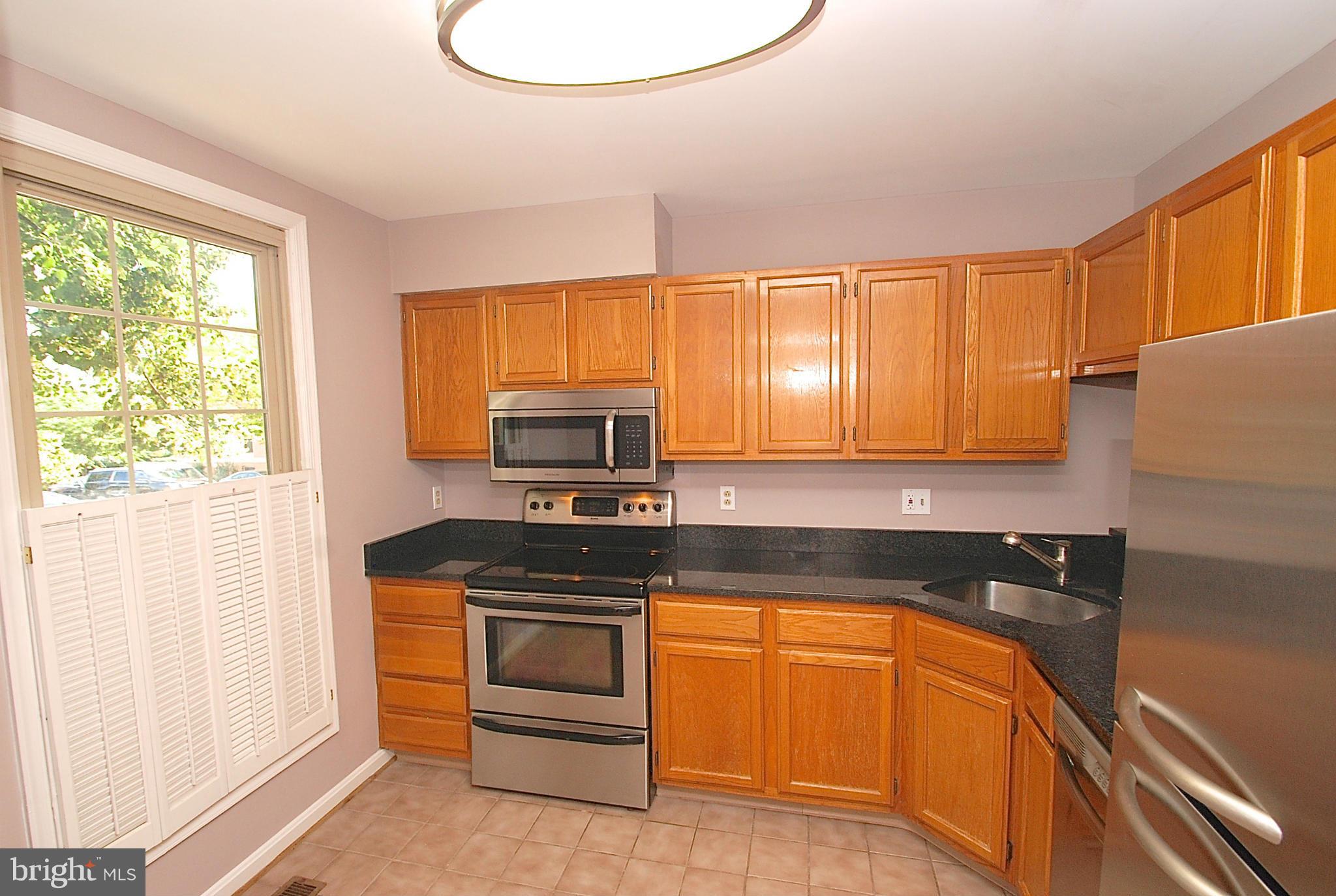 CANTON SQUARE - Residential