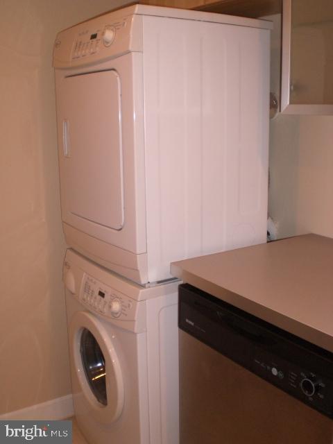 HIGHPOINTE - Residential Lease