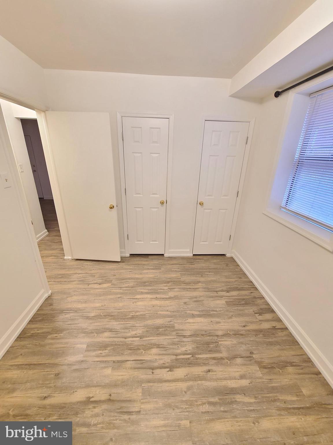 FOREST HILLS - Residential Lease