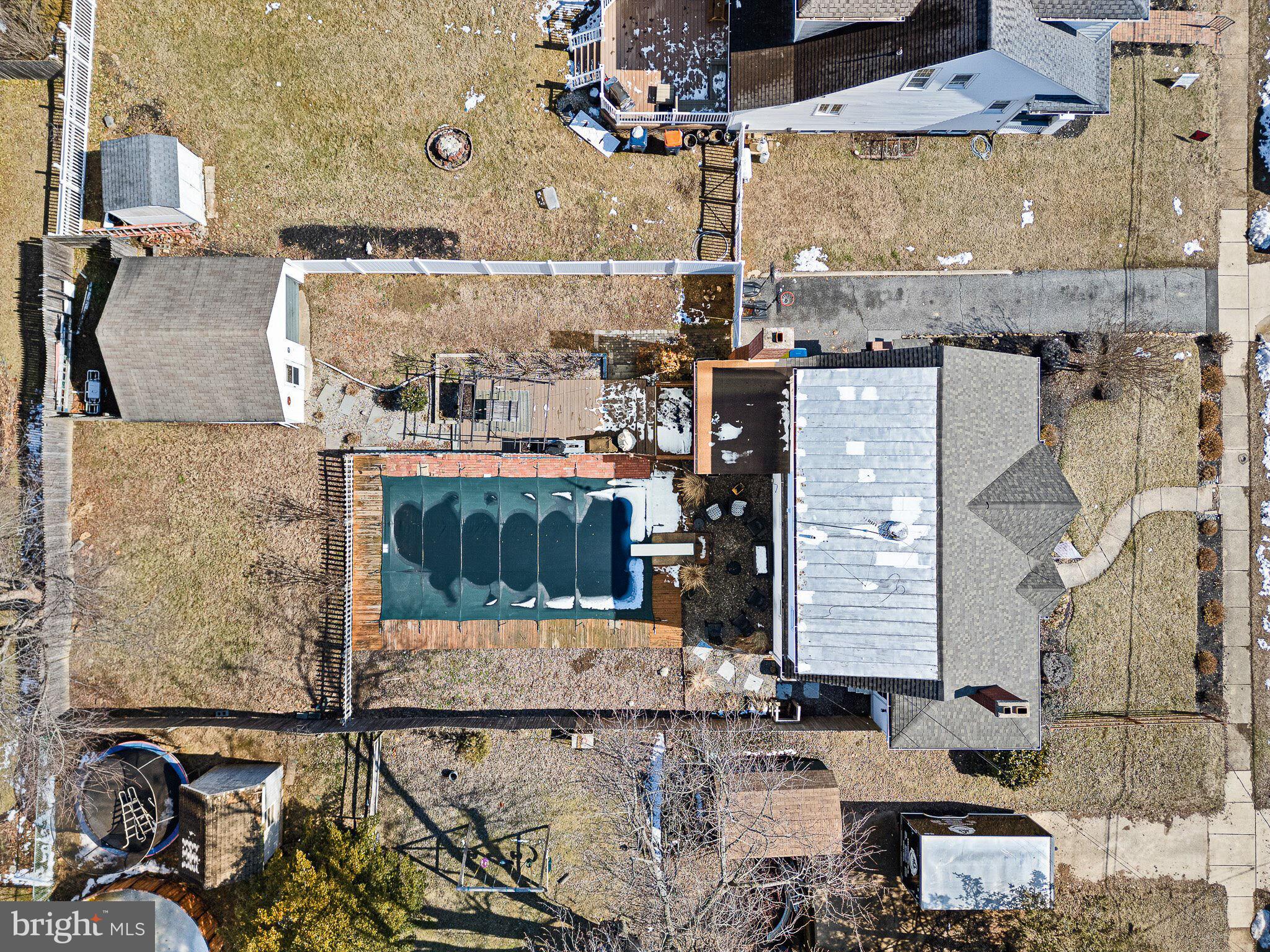 MIDDLETOWN - Residential