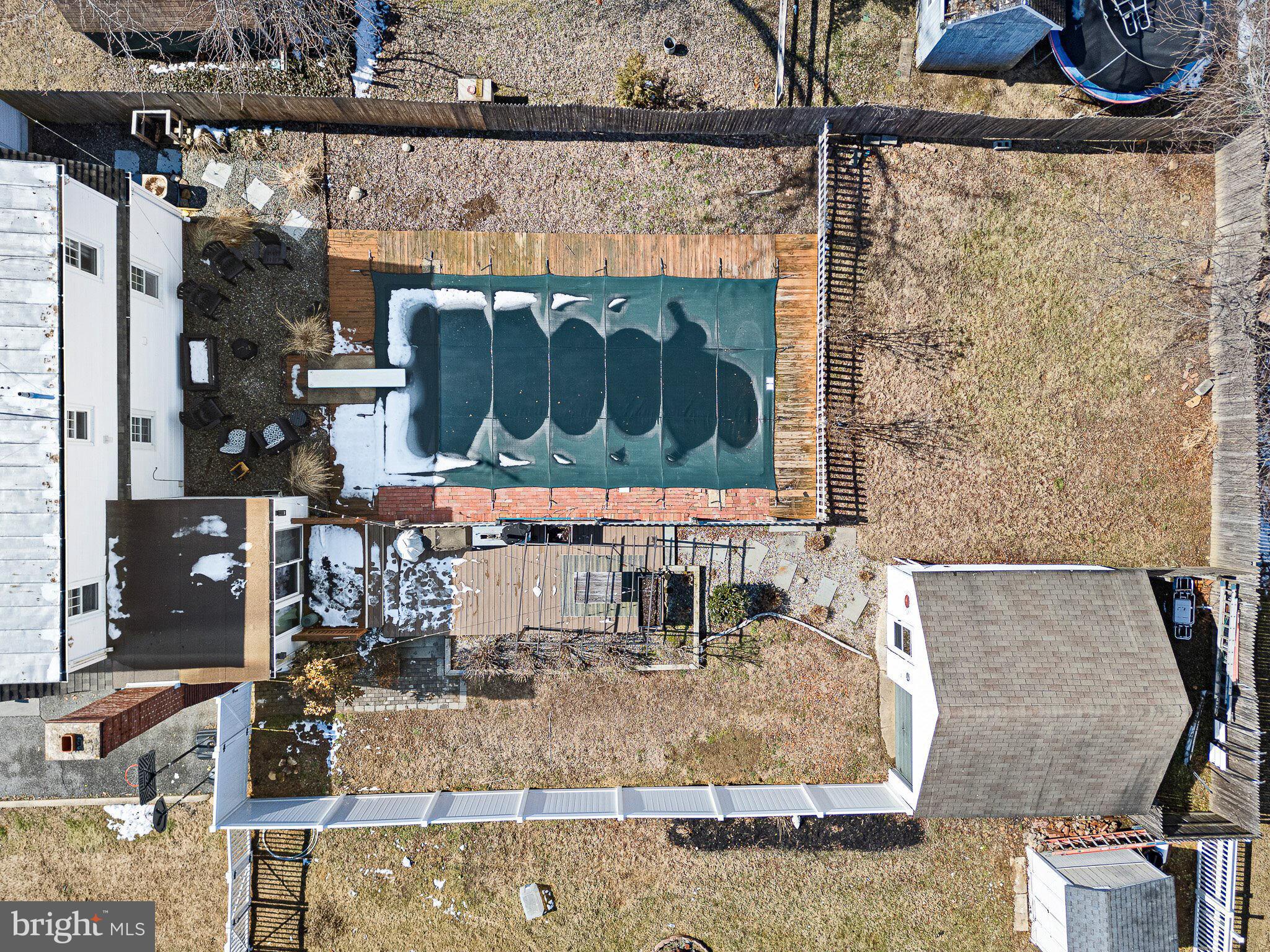 MIDDLETOWN - Residential