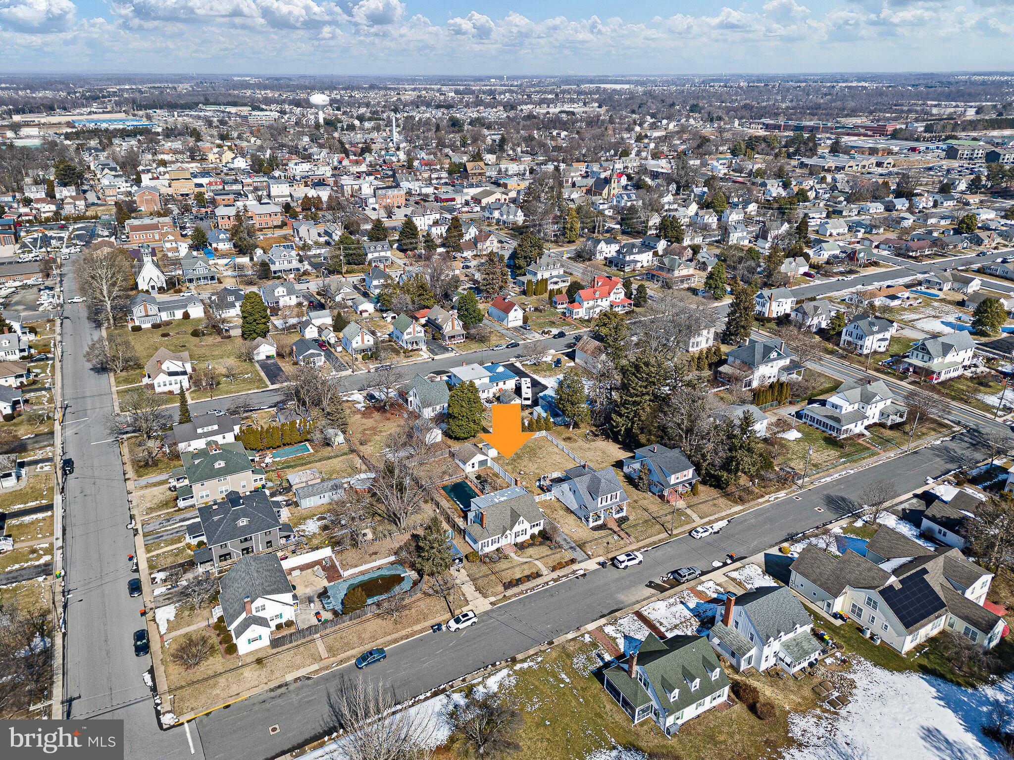 MIDDLETOWN - Residential