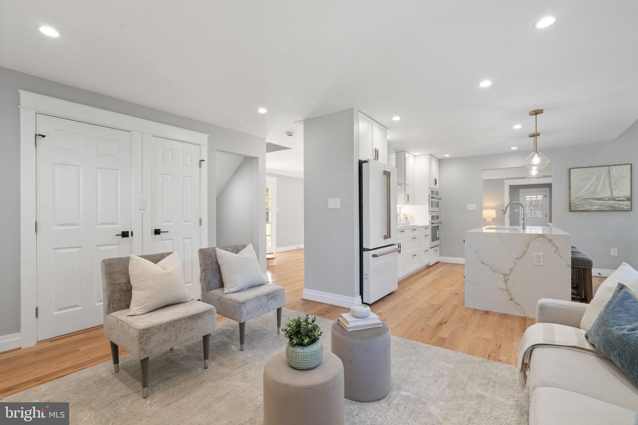 FERRY LANDING VILLA - Residential