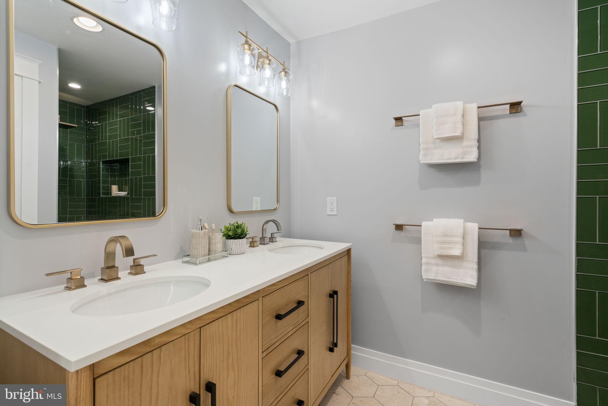 FERRY LANDING VILLA - Residential