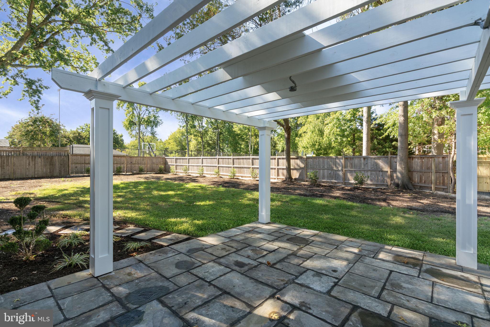 FERRY LANDING VILLA - Residential