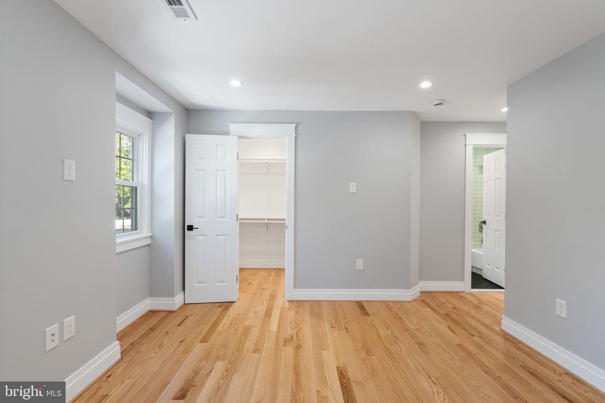 FERRY LANDING VILLA - Residential