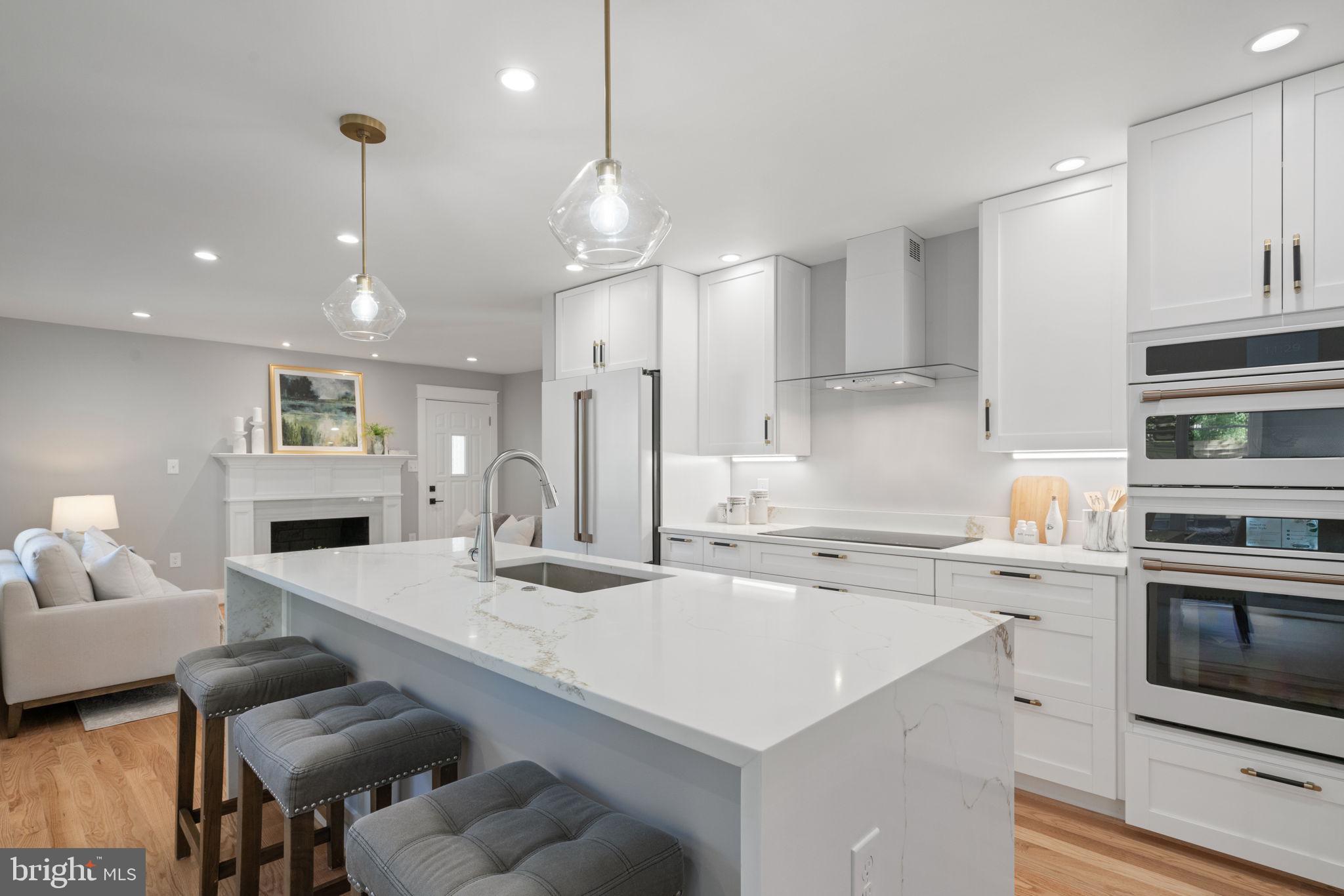 FERRY LANDING VILLA - Residential