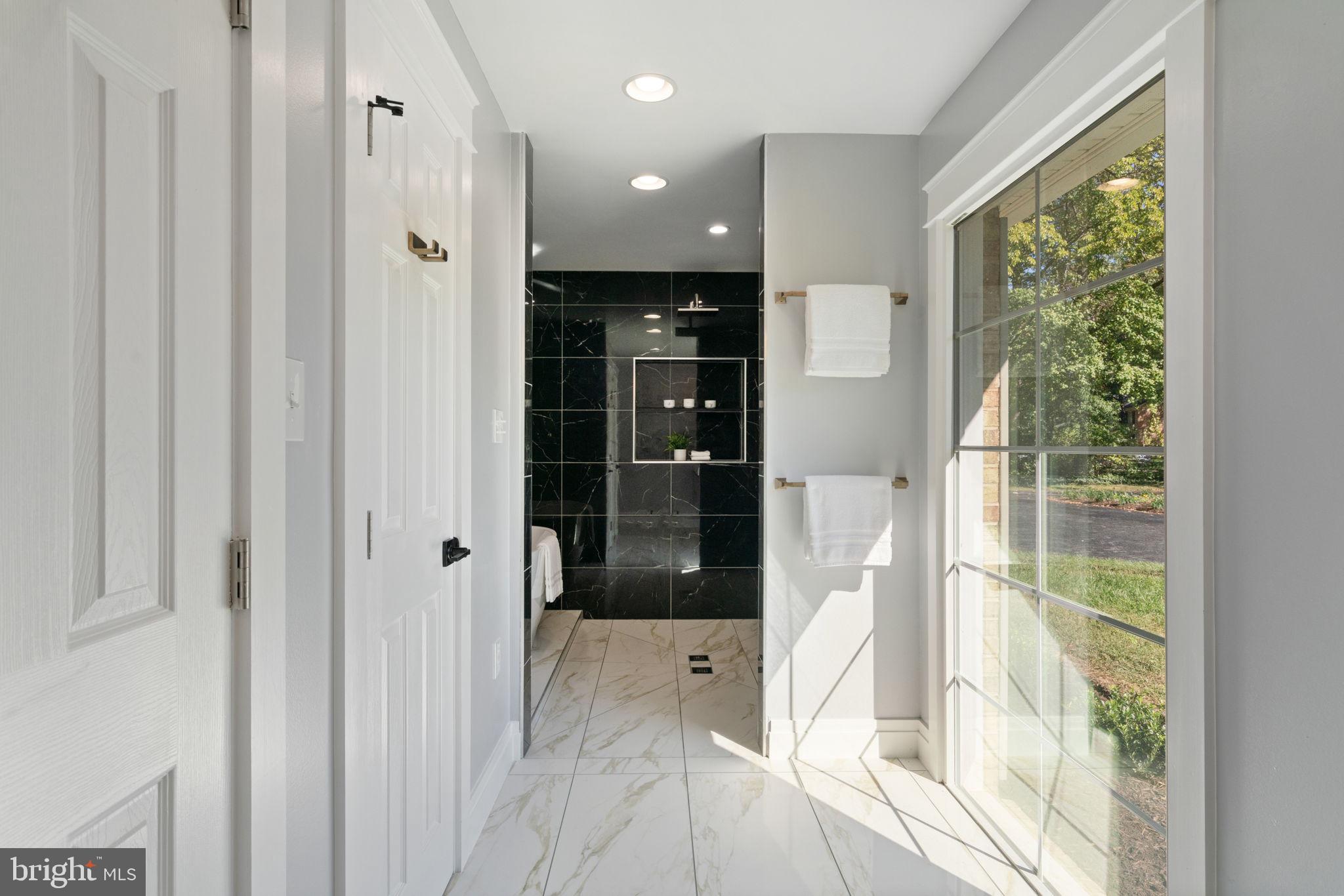 FERRY LANDING VILLA - Residential