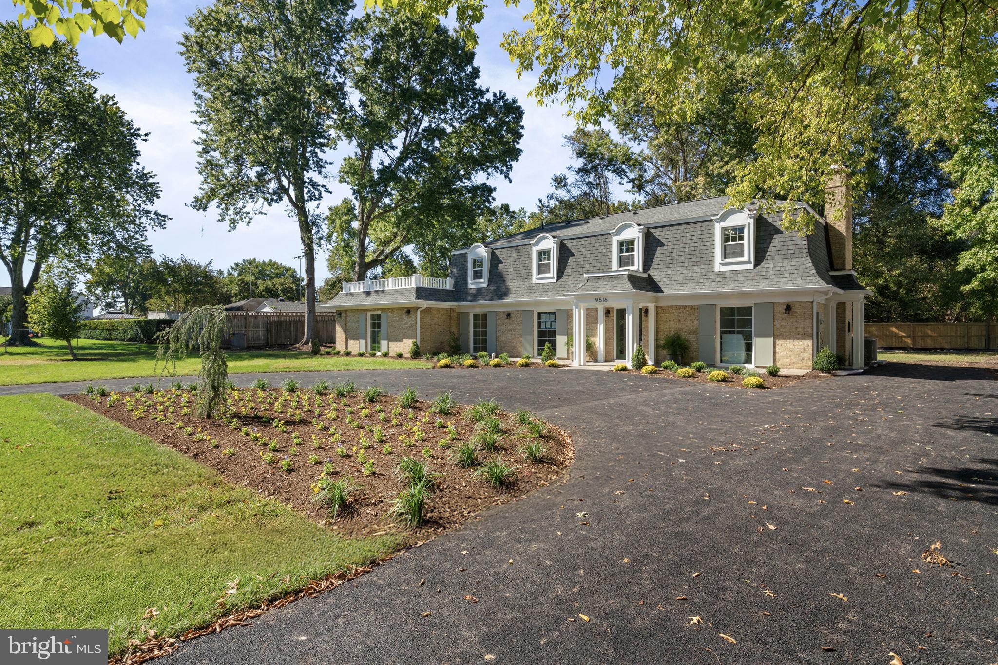 9516 FERRY HARBOUR COURT