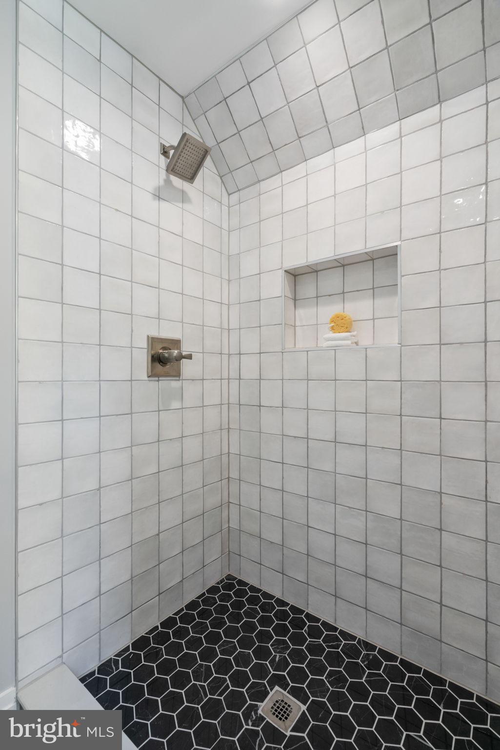 FERRY LANDING VILLA - Residential