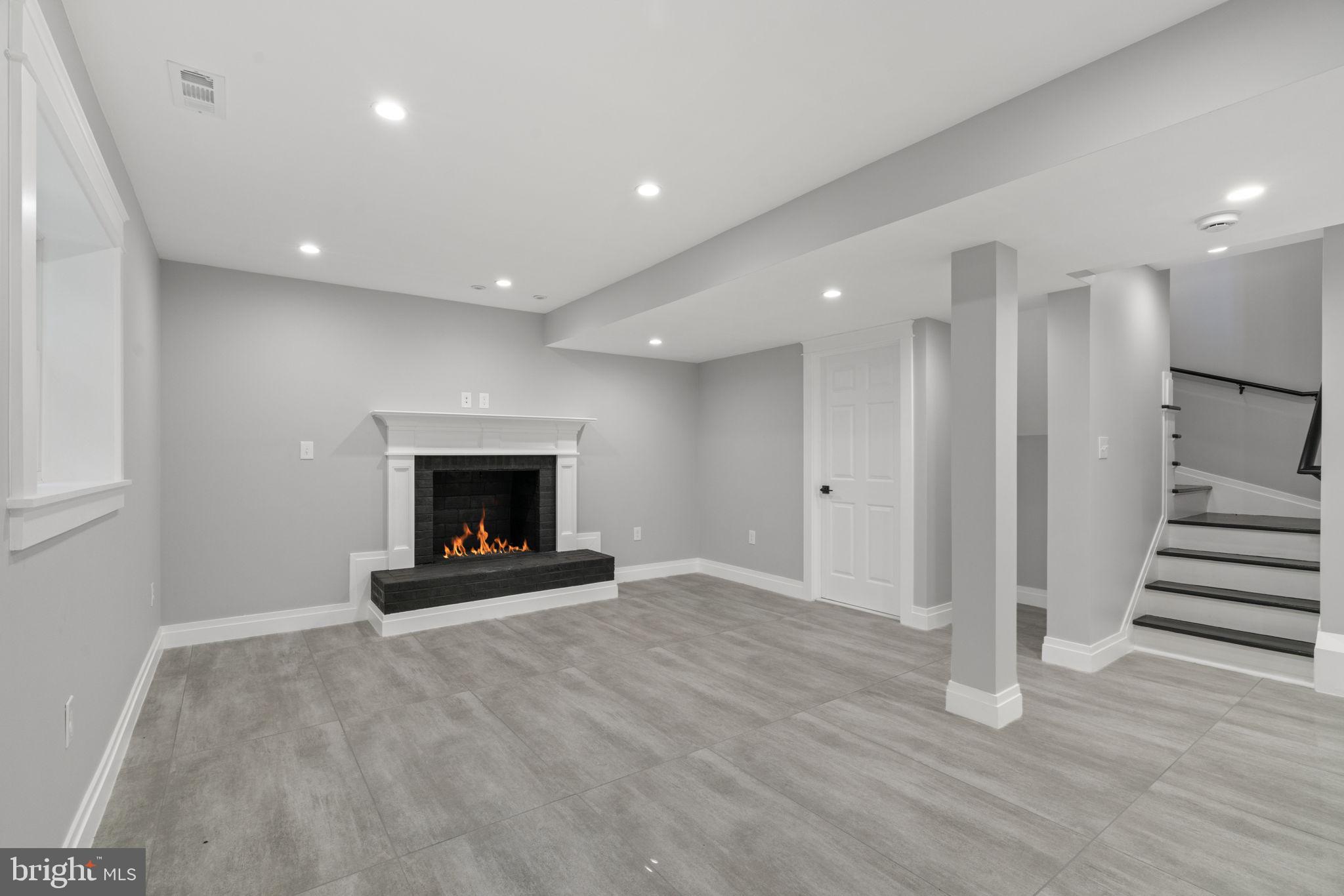 FERRY LANDING VILLA - Residential