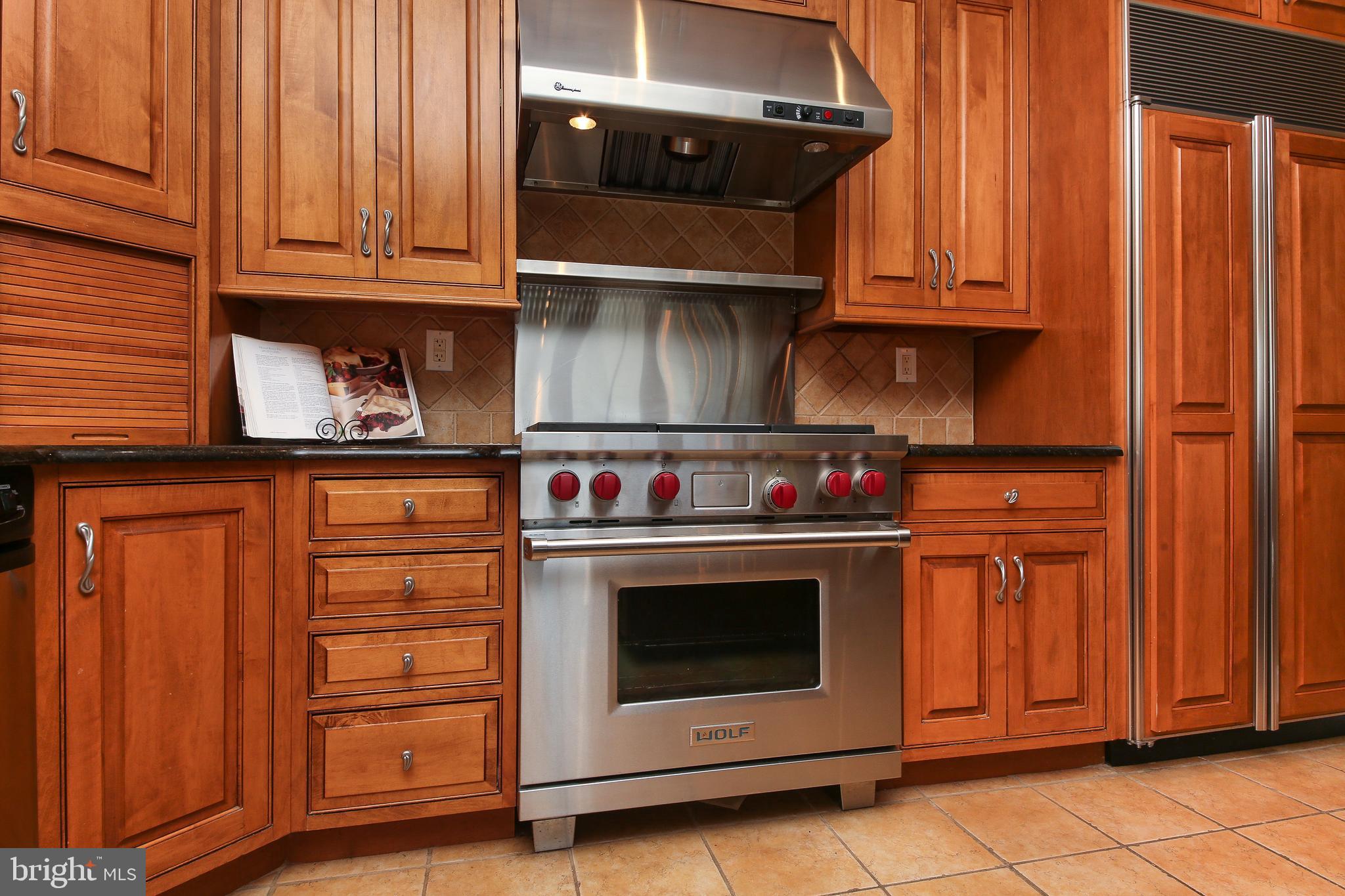 LOOKWAY COURT - Residential