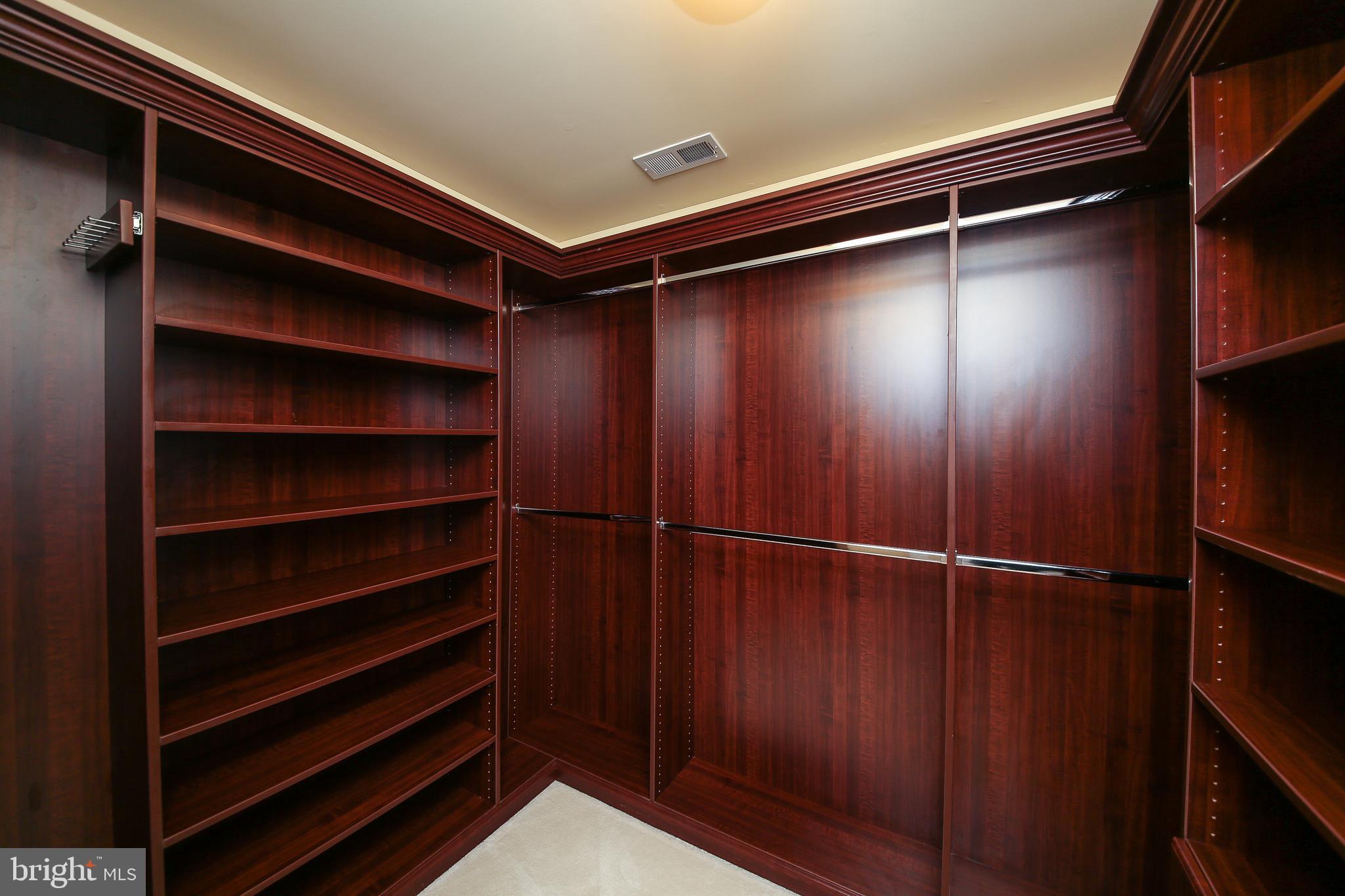 LOOKWAY COURT - Residential