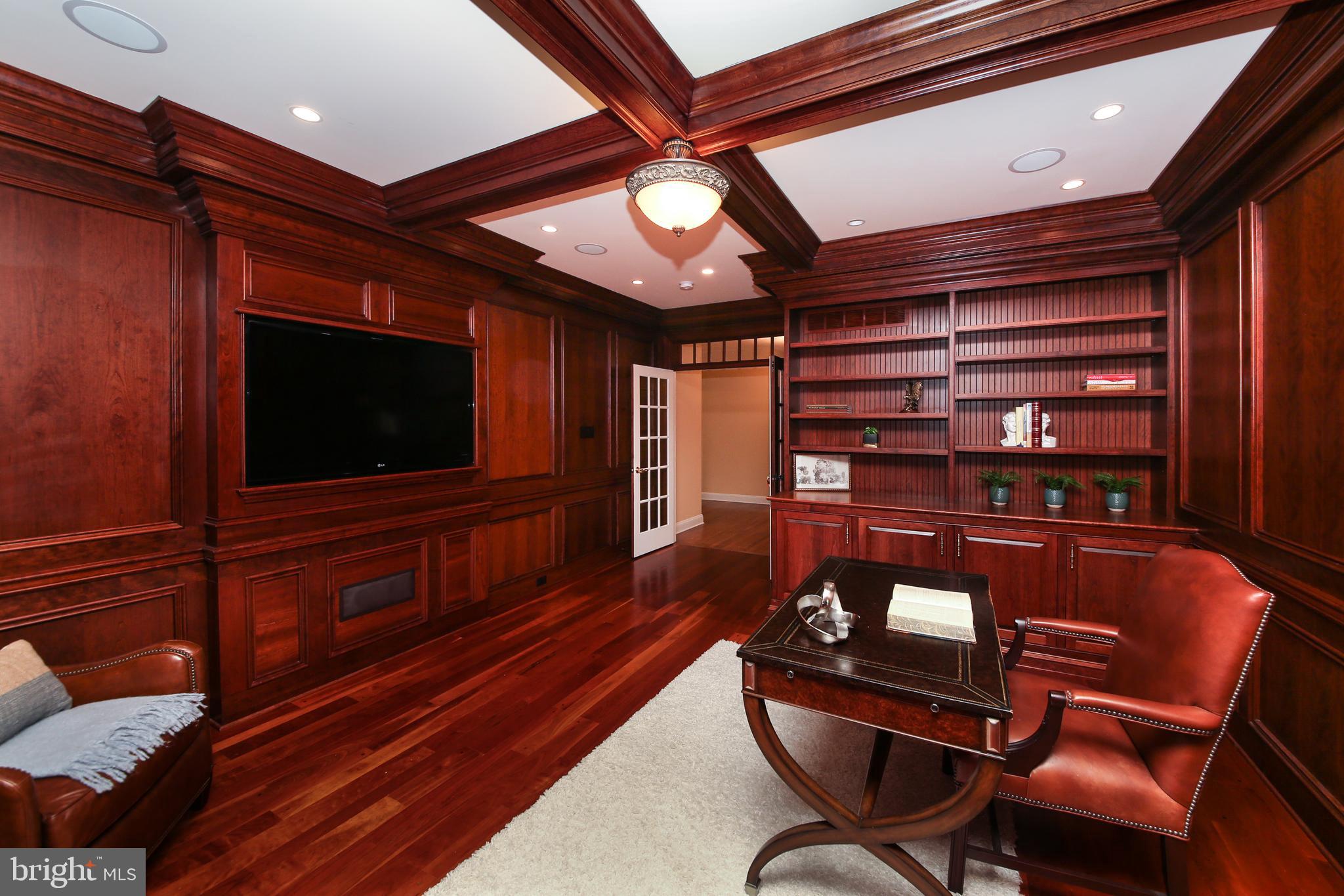 LOOKWAY COURT - Residential