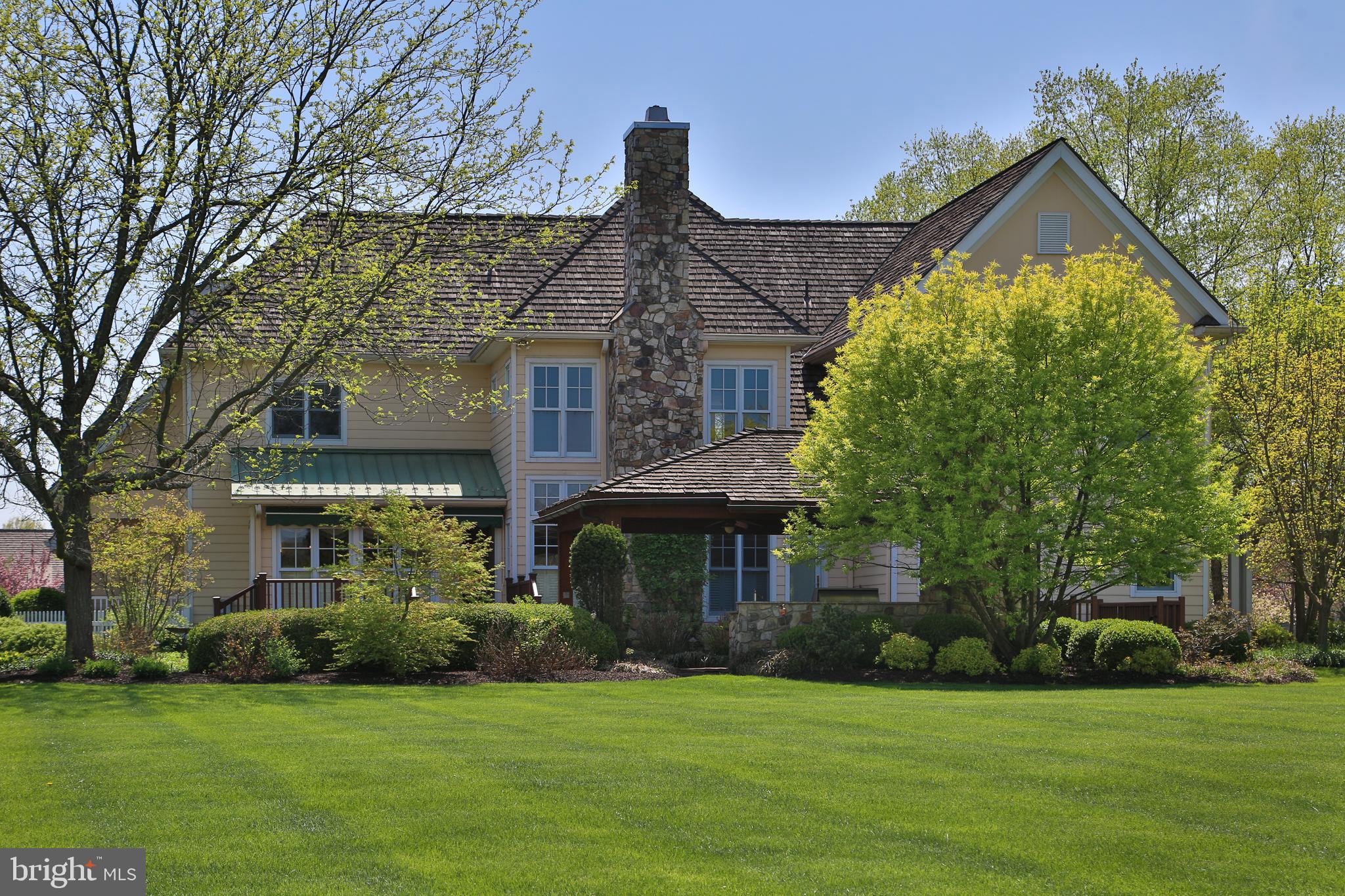 LOOKWAY COURT - Residential