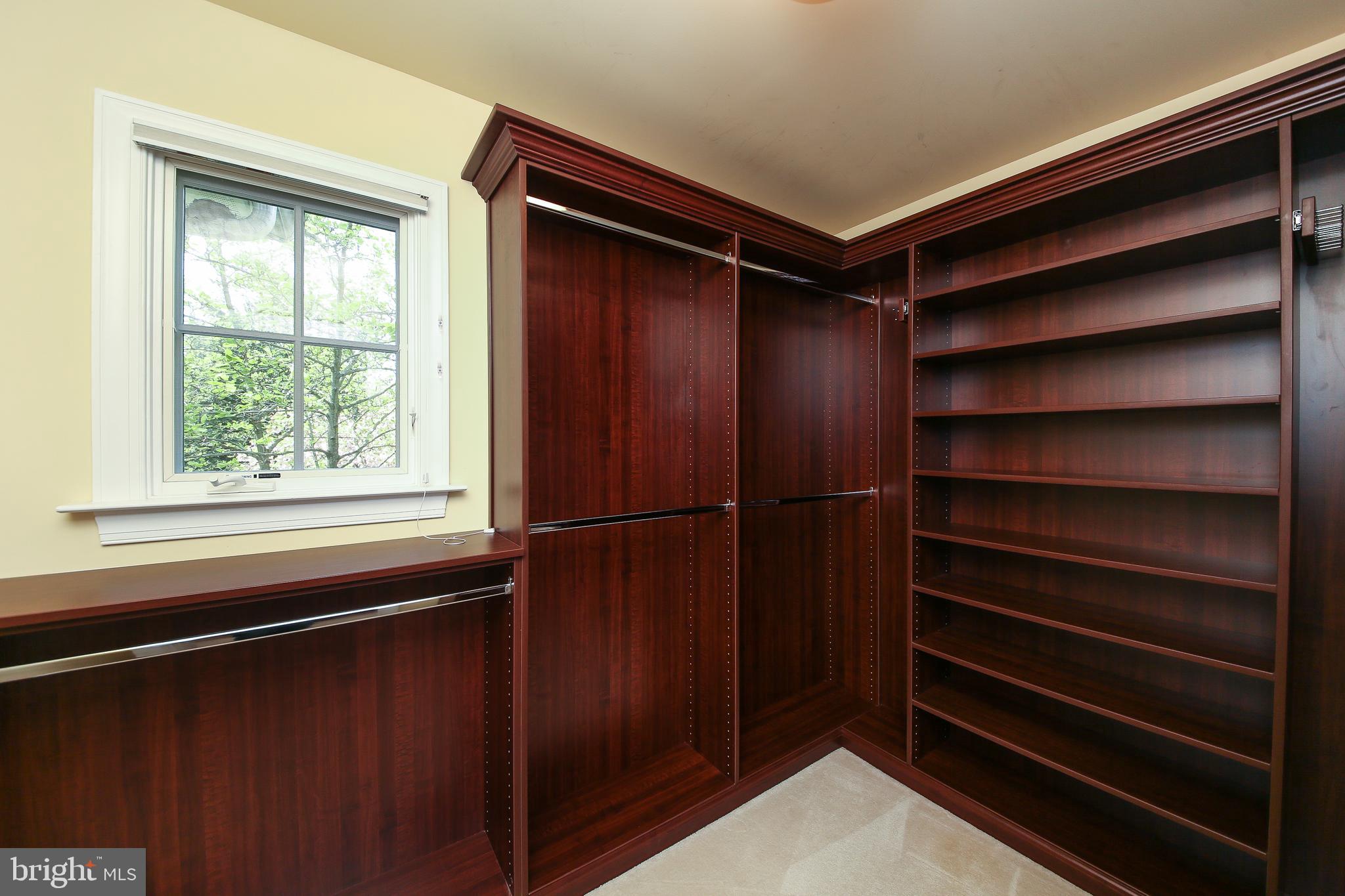 LOOKWAY COURT - Residential