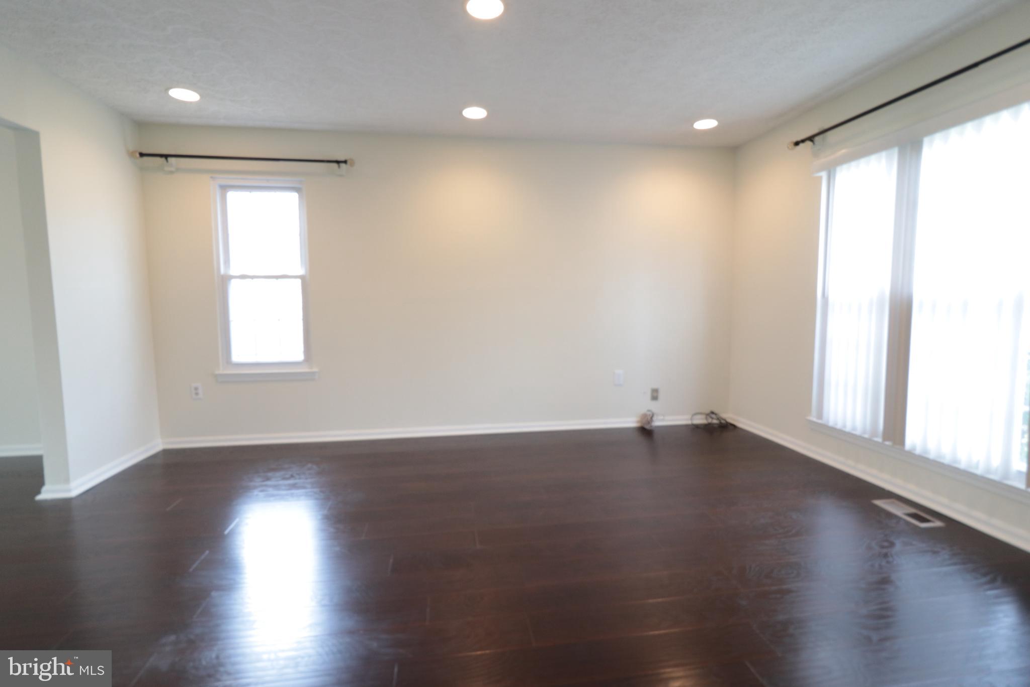 HADLEY FARMS - Residential