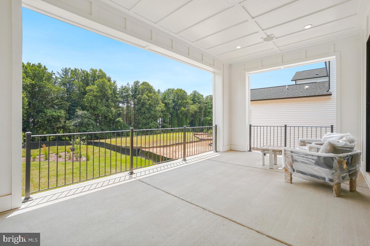 DARNESTOWN OUTSIDE - Residential