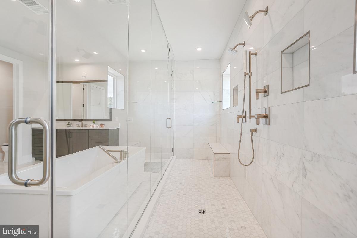 DARNESTOWN OUTSIDE - Residential