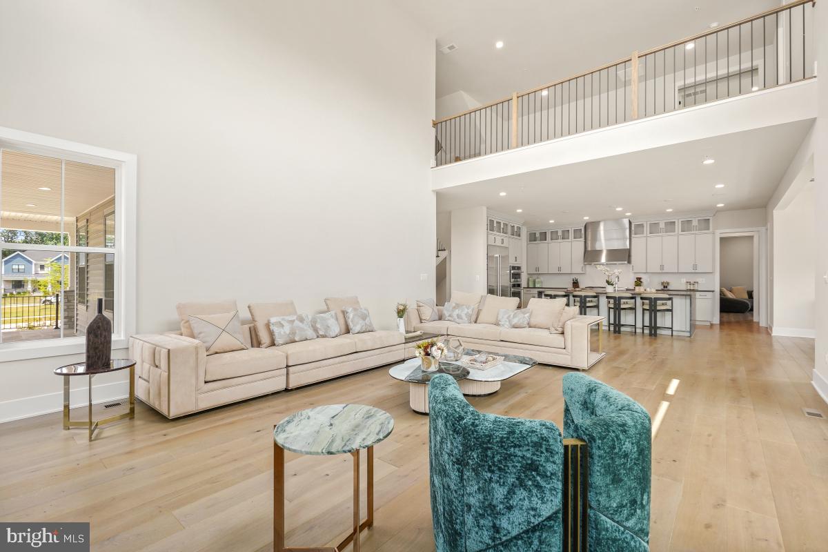 DARNESTOWN OUTSIDE - Residential