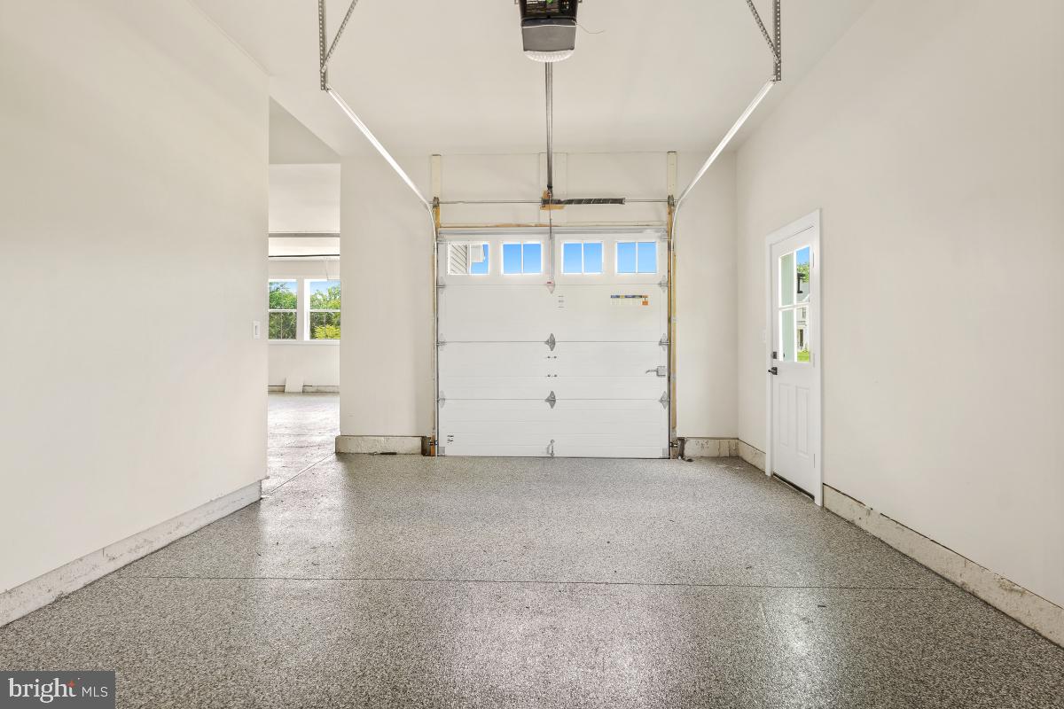 DARNESTOWN OUTSIDE - Residential