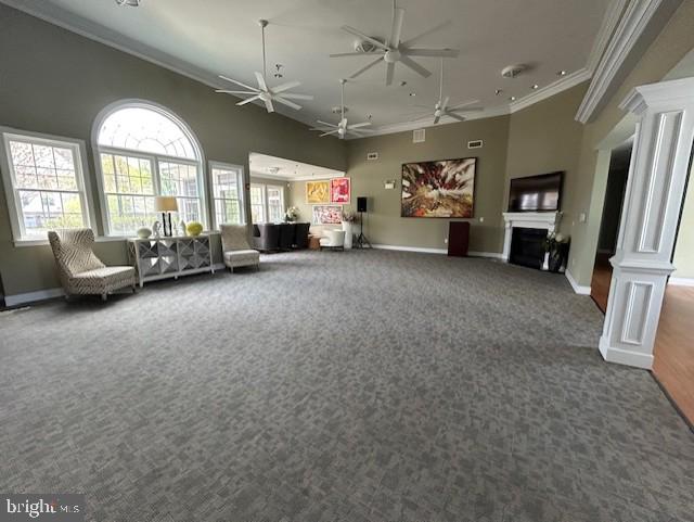 MERIDIAN VALLEY SQ - Residential