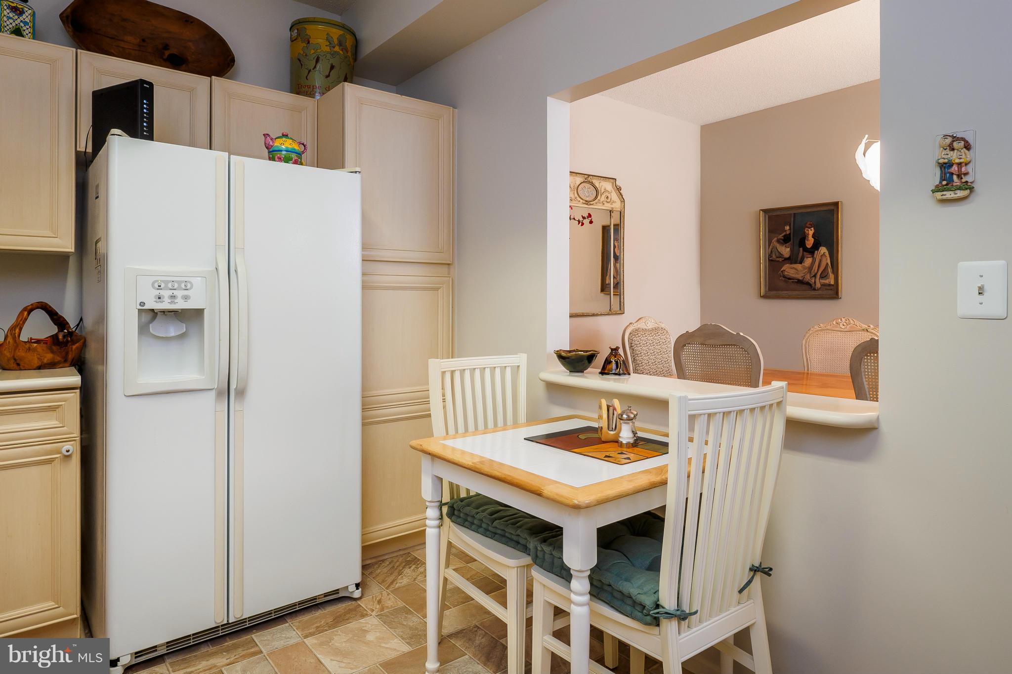 LANSDOWNE WOODS LEISURE WORLD - Residential